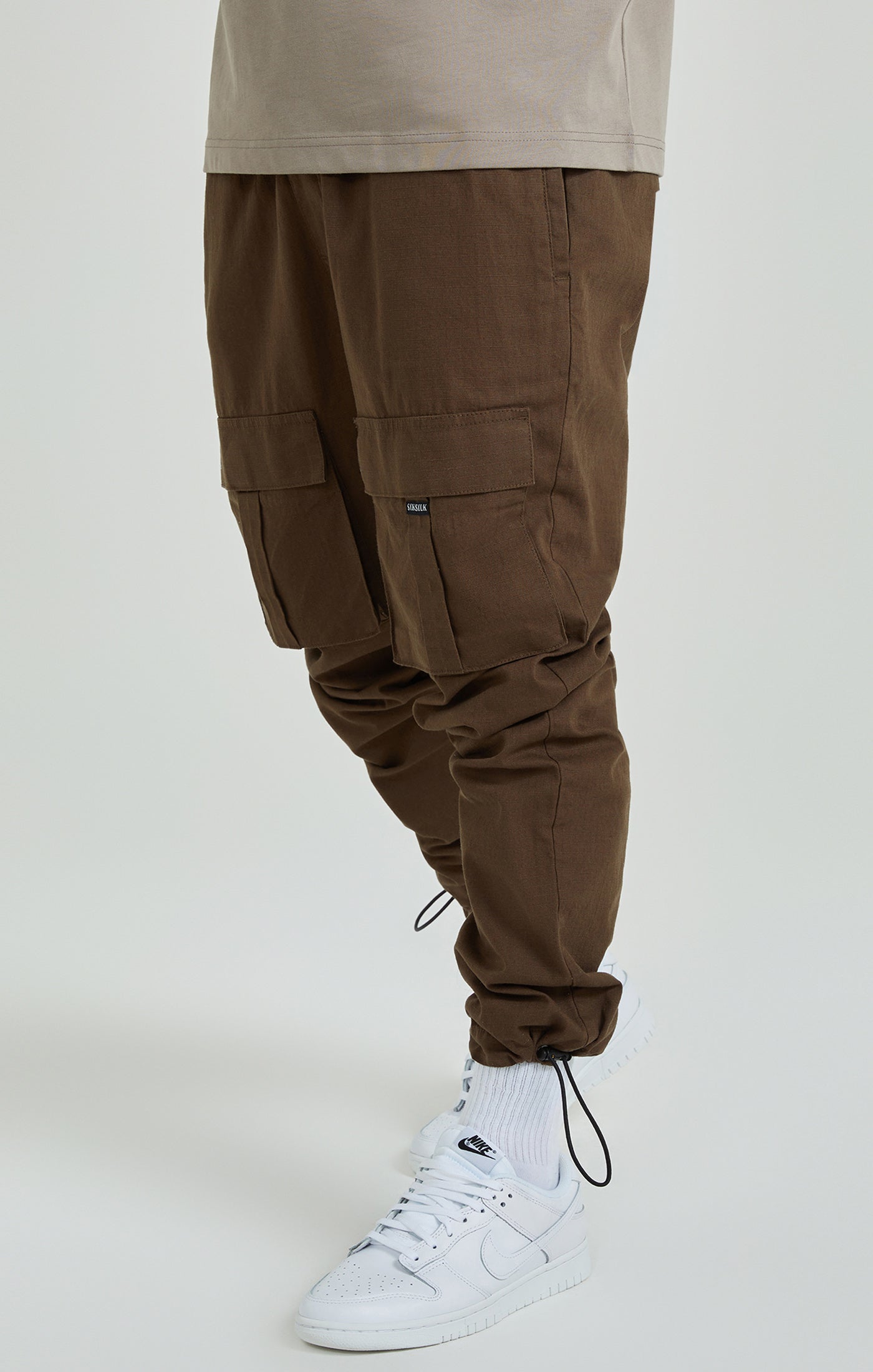 Pantaloni Cargo Ripstop in marrone Pantaloni SikSilk   