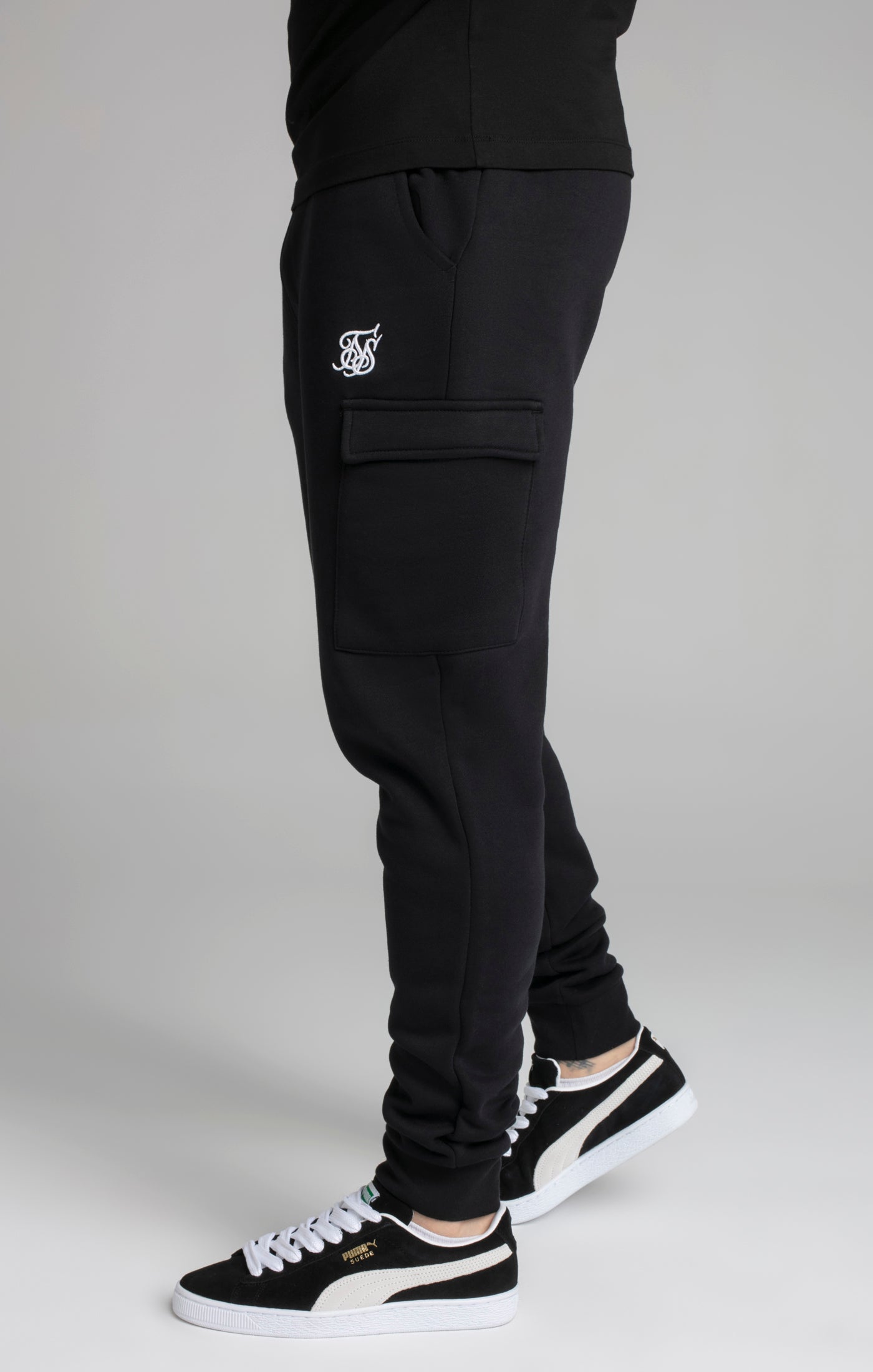 Pantalone Cargo essenziale in nero SikSilk   