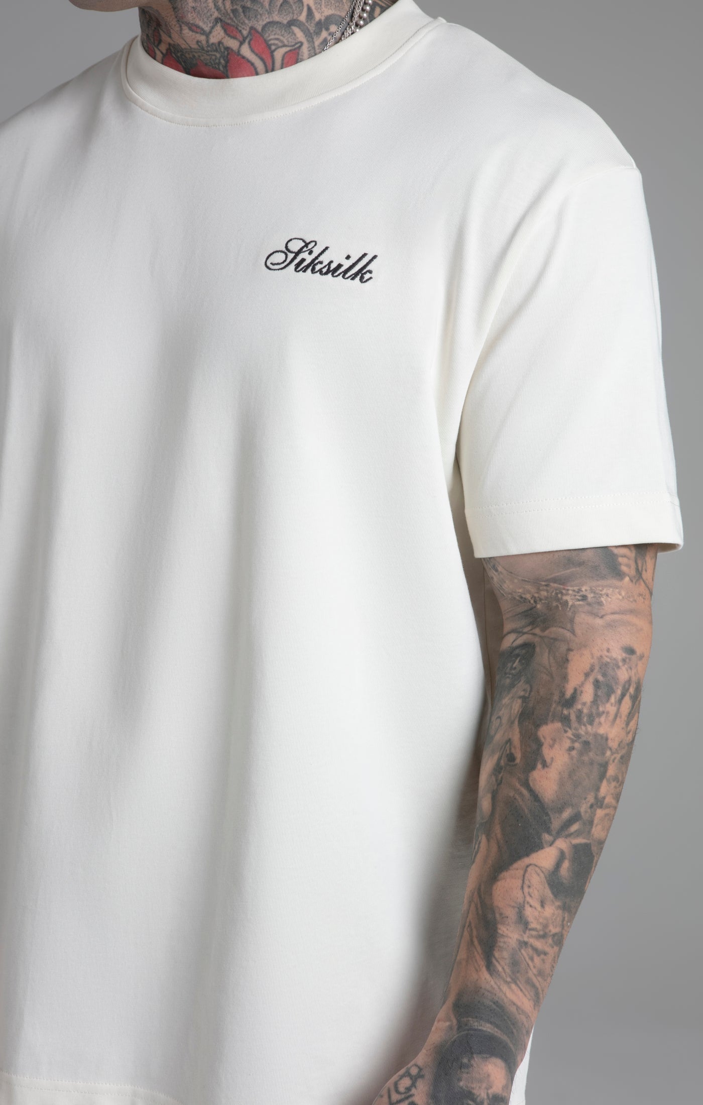 Maglietta grafica in ecru T-shirt SikSilk   