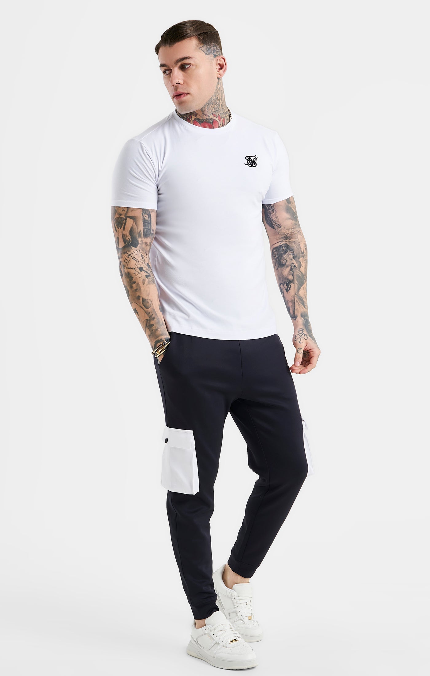 Maglietta Essential a manica corta dal taglio muscolare in bianco Magliette SikSilk   