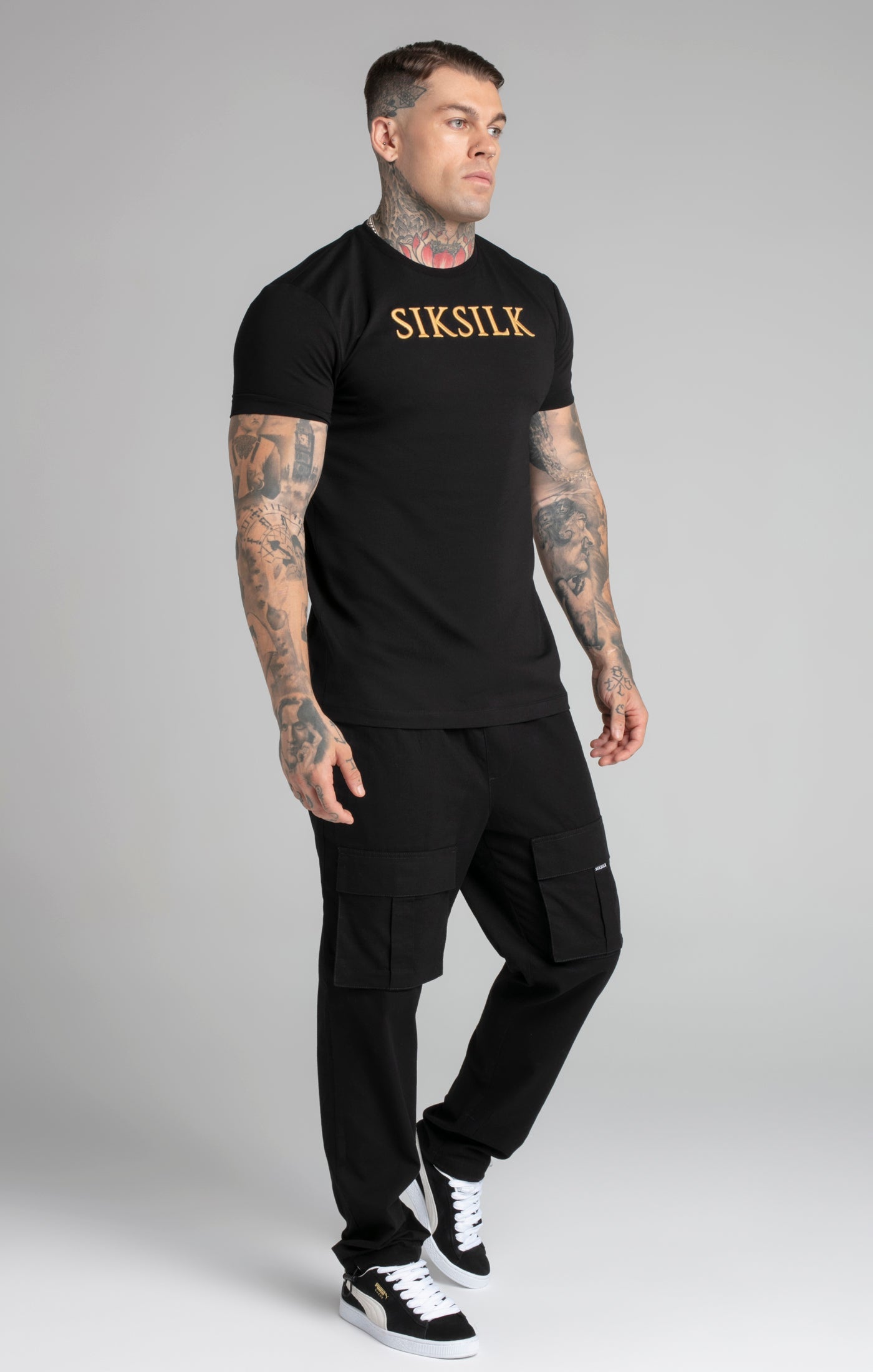 Maglietta Muscle Fit in nero Magliette SikSilk   