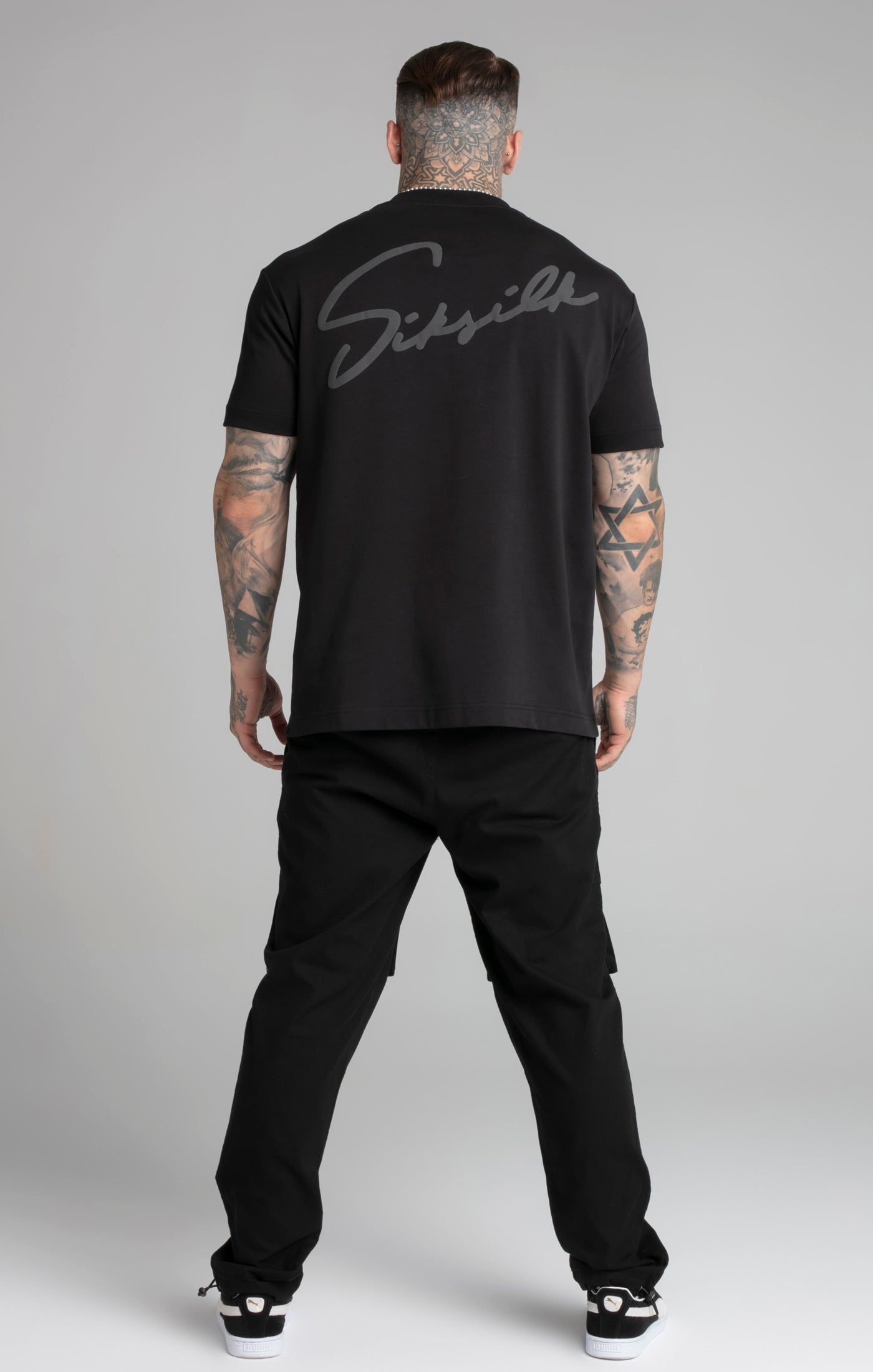 Maglietta Script in Nero Magliette SikSilk   