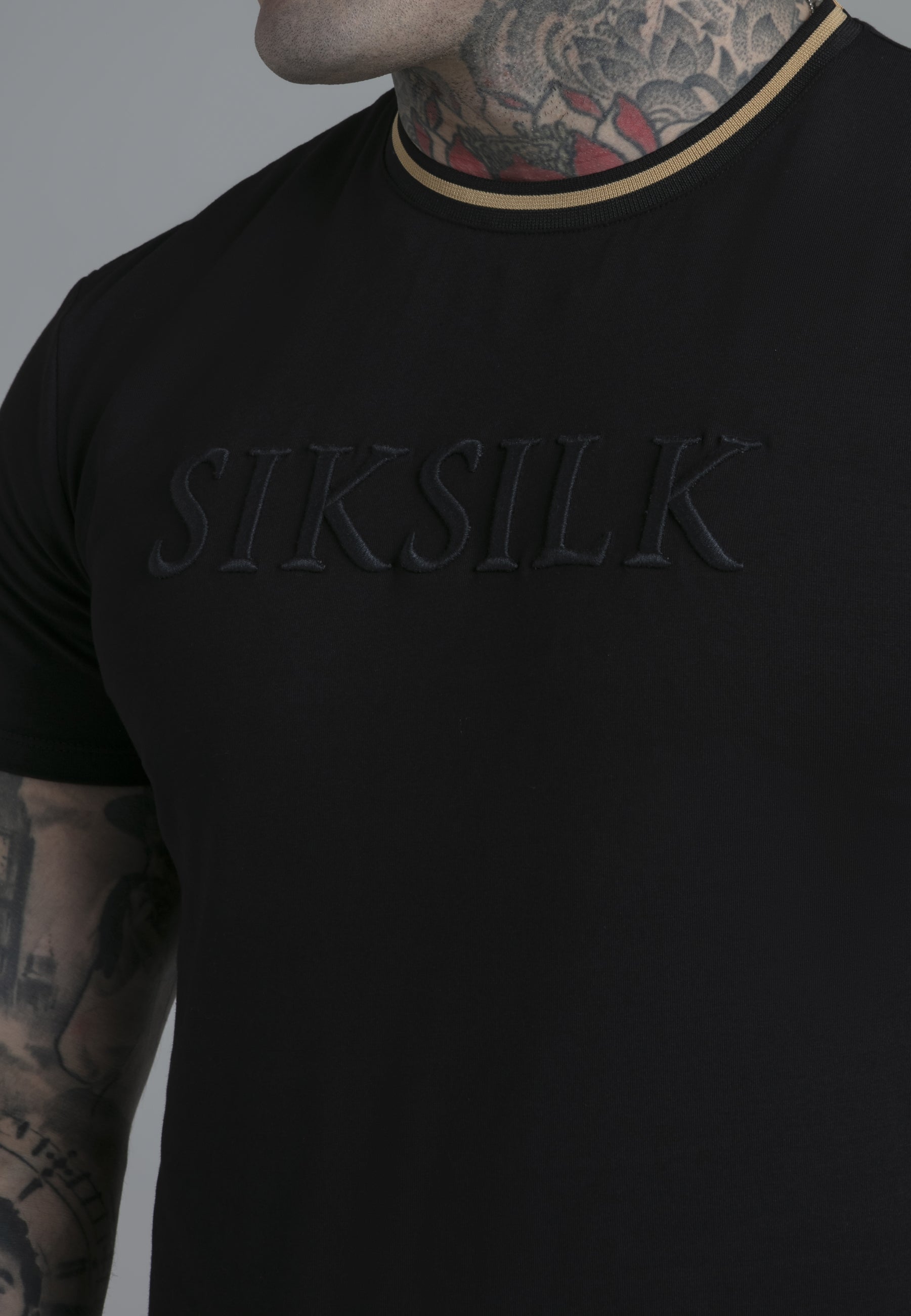 Maglietta con logo in nero Magliette SikSilk   