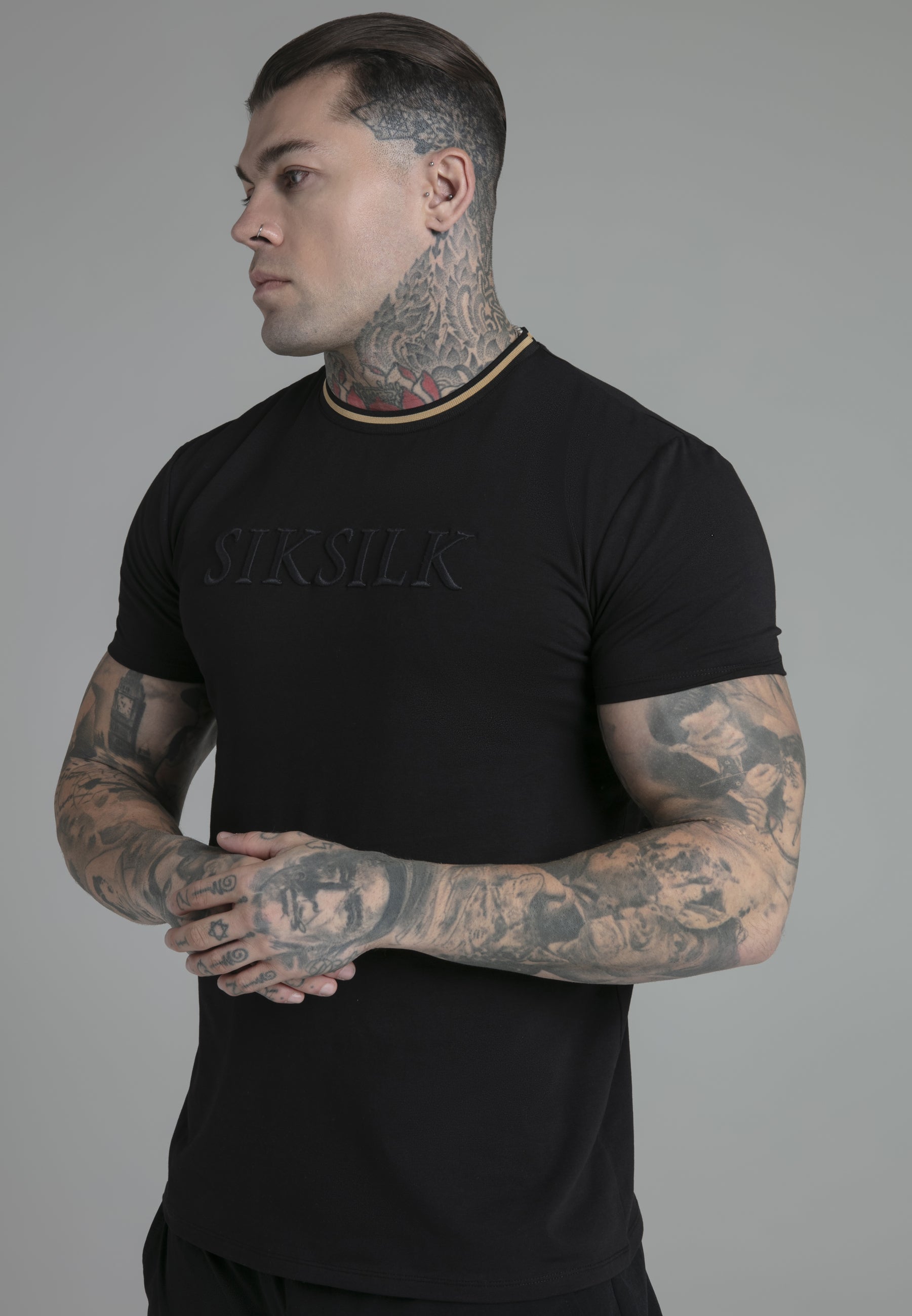 Maglietta con logo in nero Magliette SikSilk   