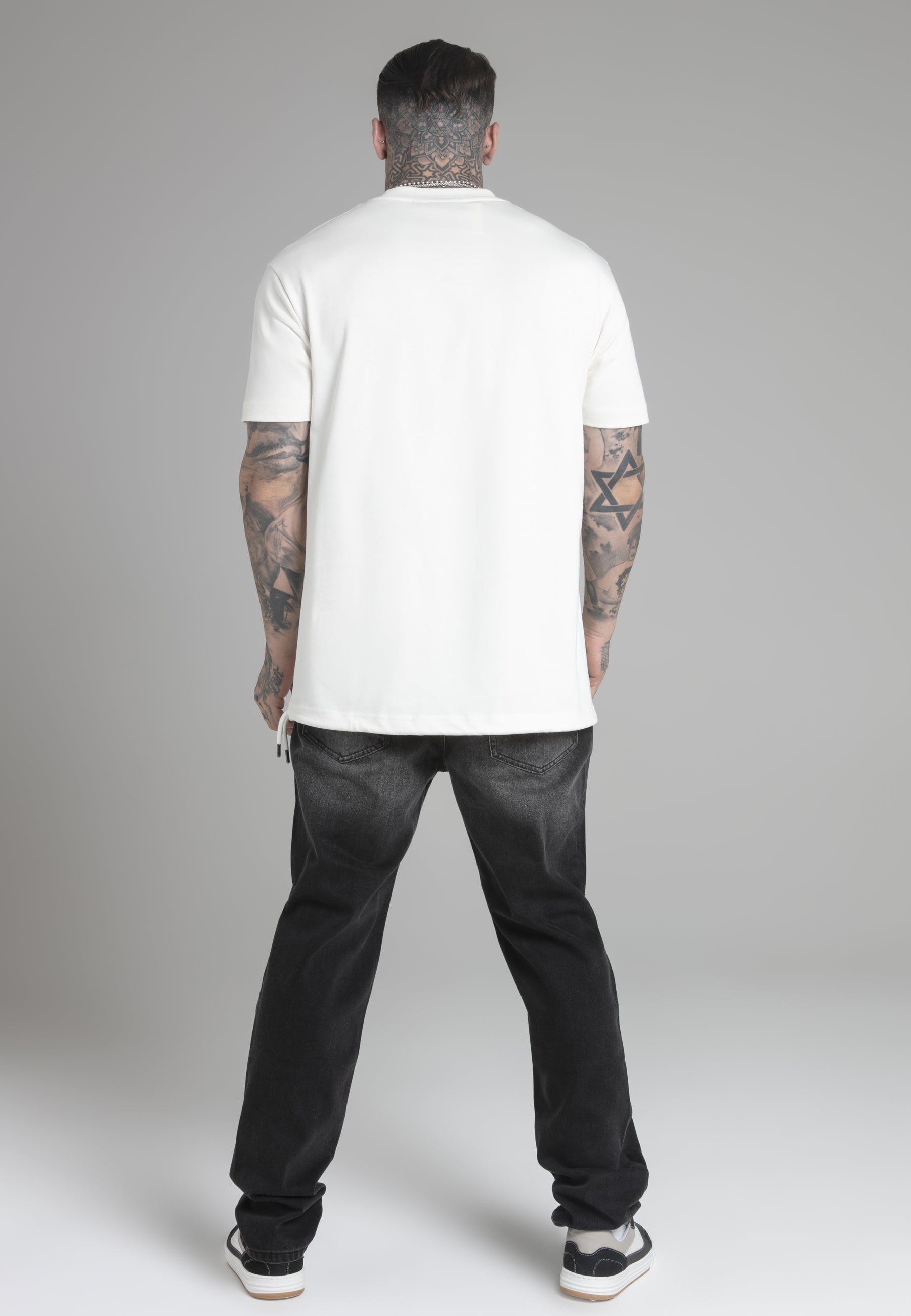 Maglietta oversize in ecru T-shirt SikSilk   