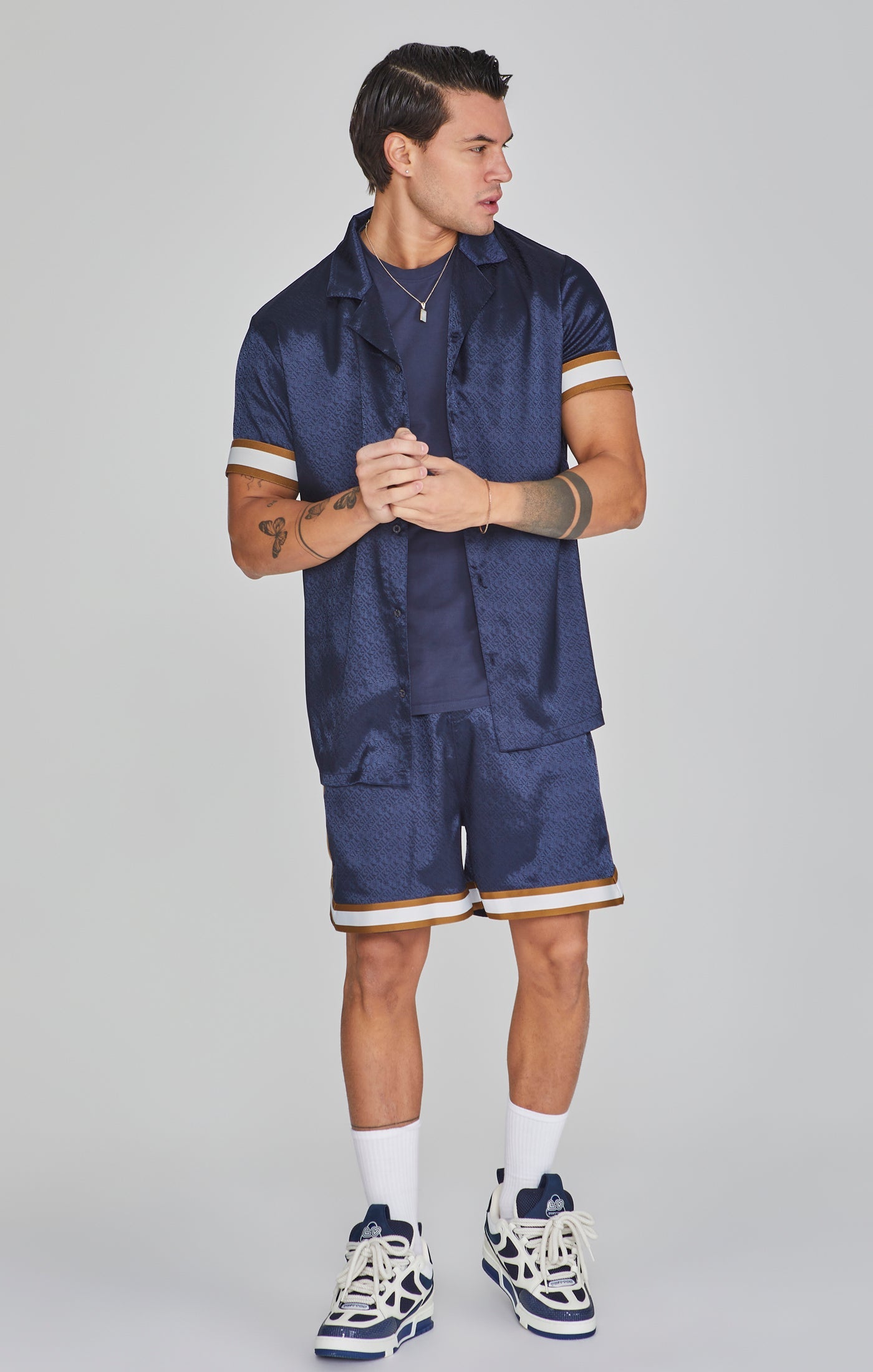 Camicia Resort in Marina Camicie SikSilk   