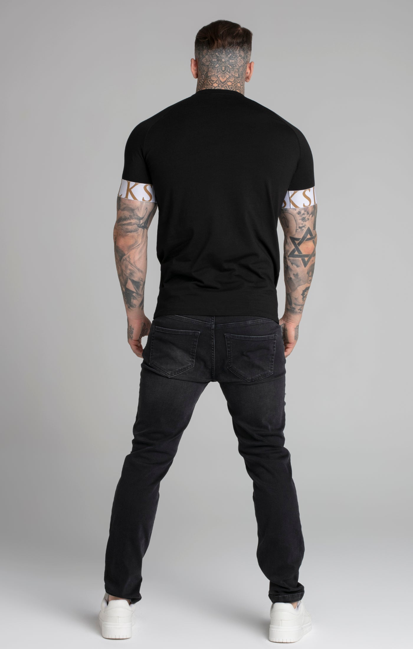 Maglietta Tech in nero Magliette SikSilk   