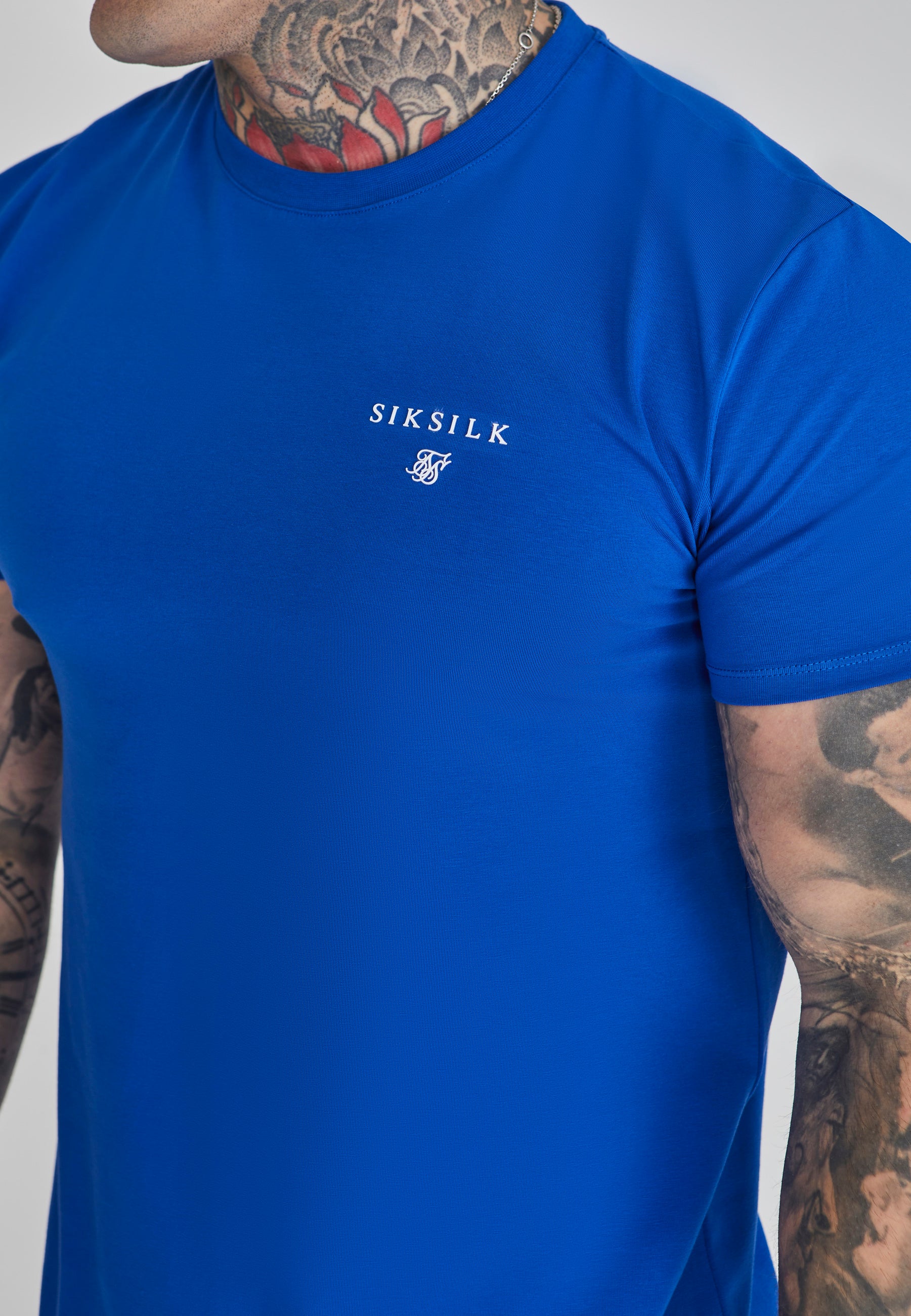 Maglietta Muscle Fit in blu Magliette SikSilk   