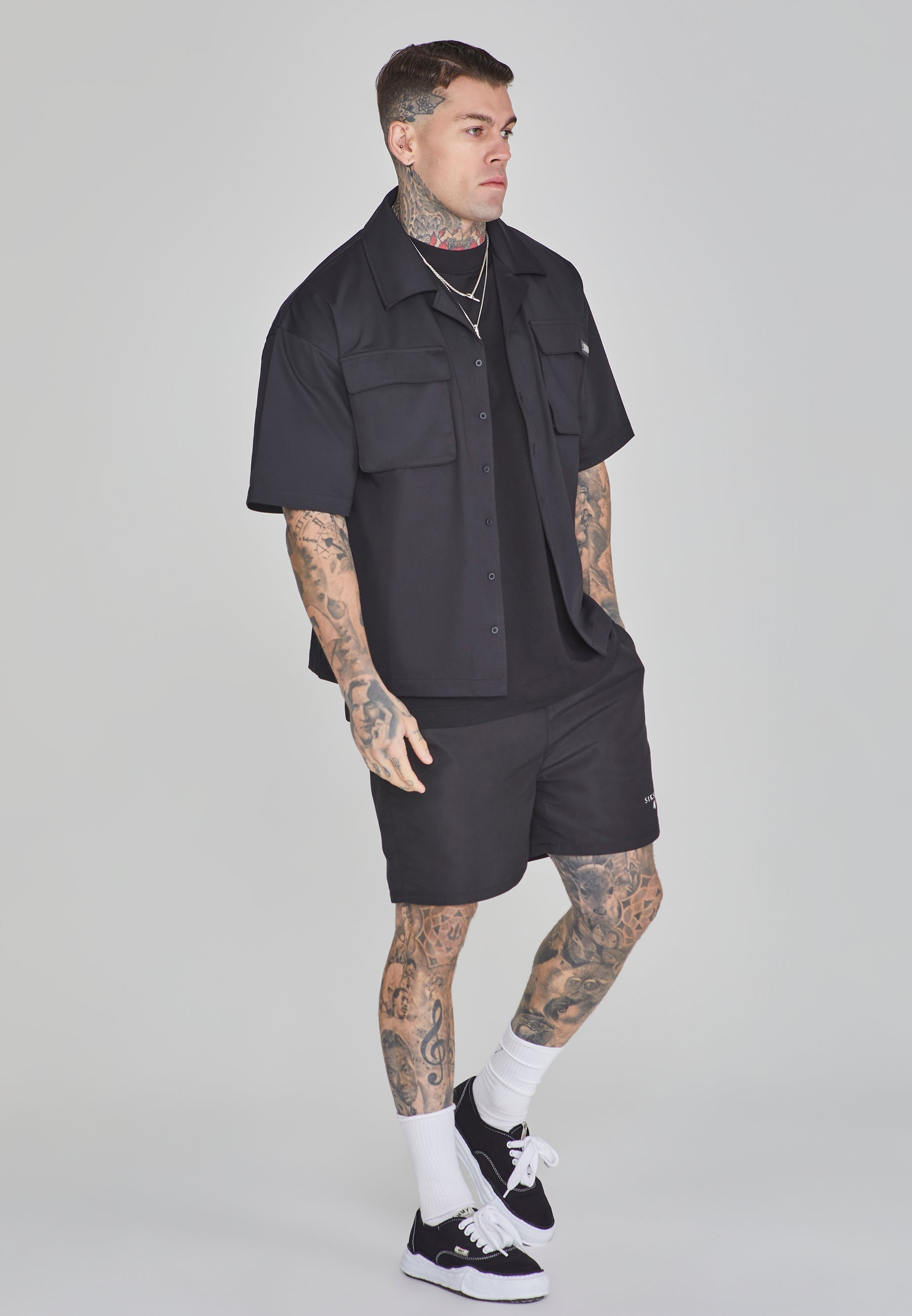 Flight Utility Shirt in nero Camicie SikSilk   