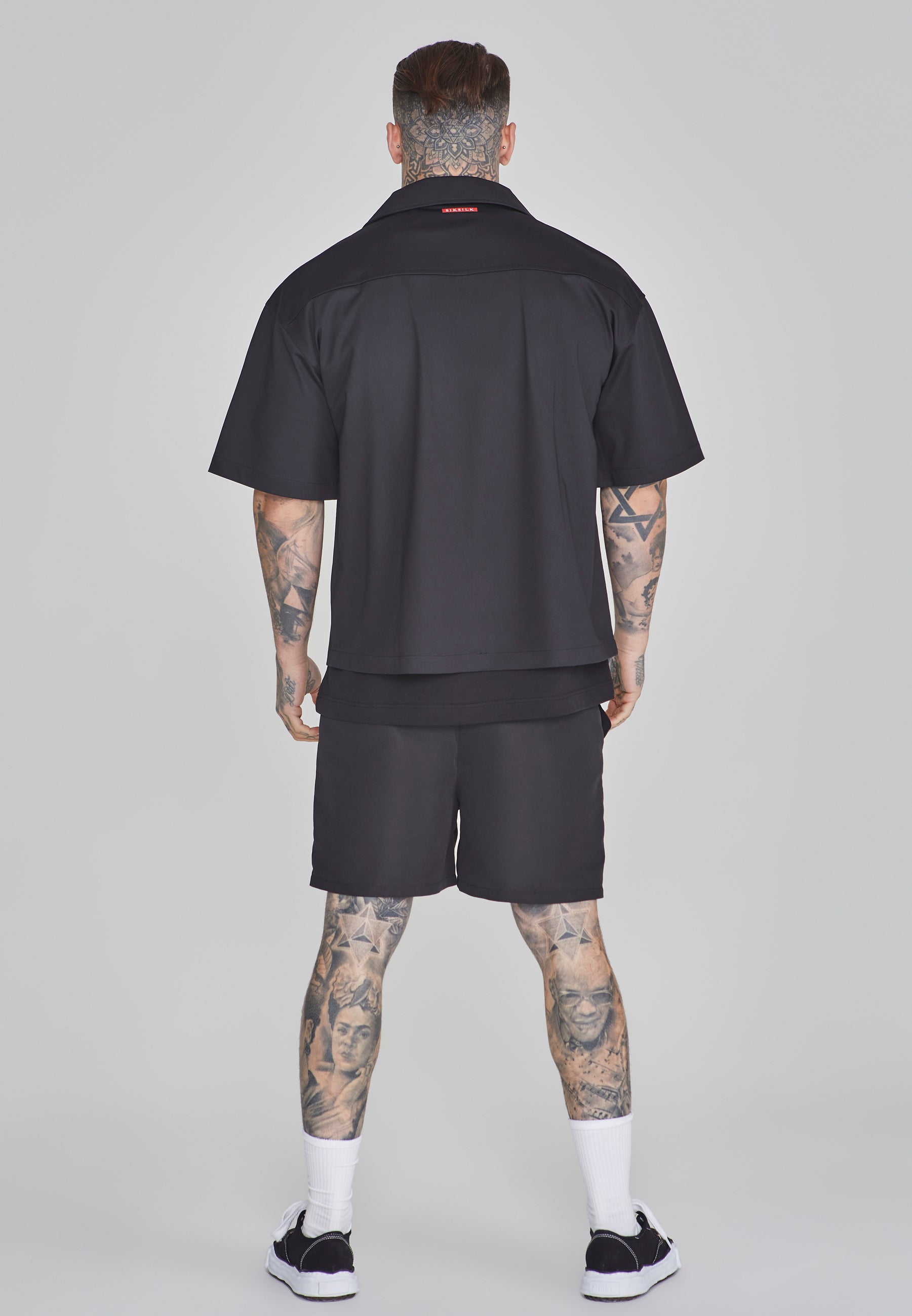 Flight Utility Shirt in nero Camicie SikSilk   