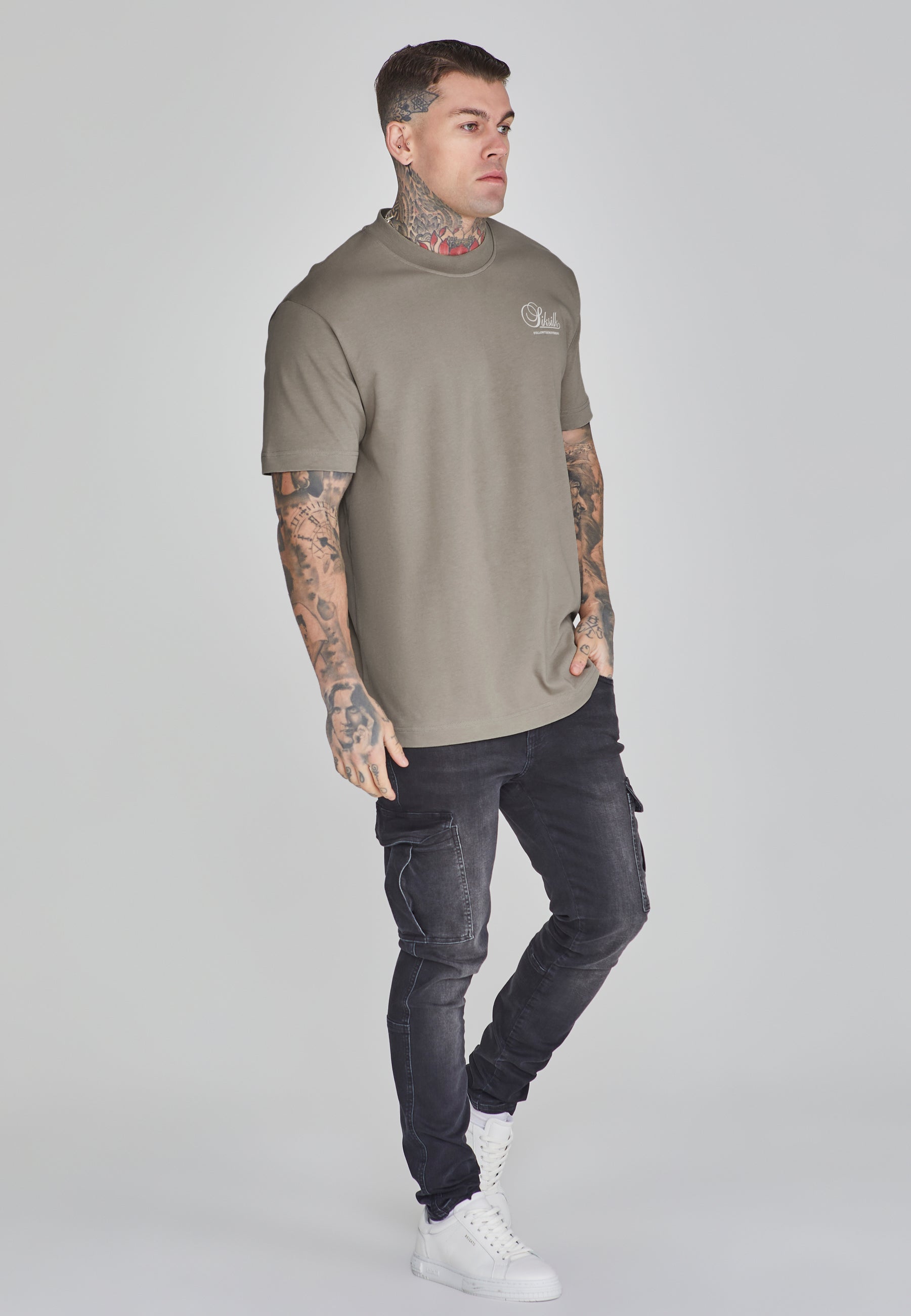 Maglietta grafica in kaki T-shirt SikSilk   