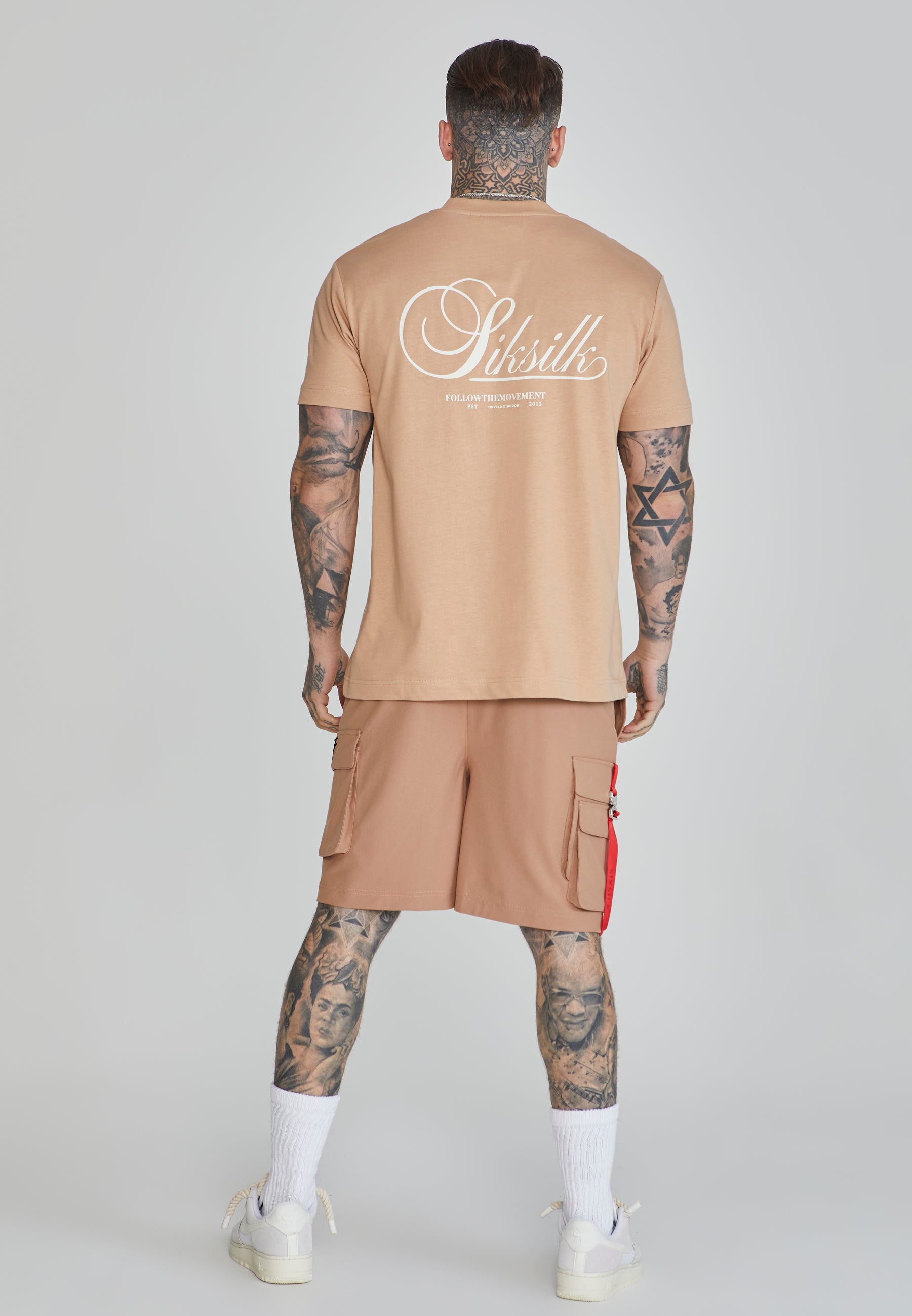 Maglietta grafica in marrone Magliette SikSilk   