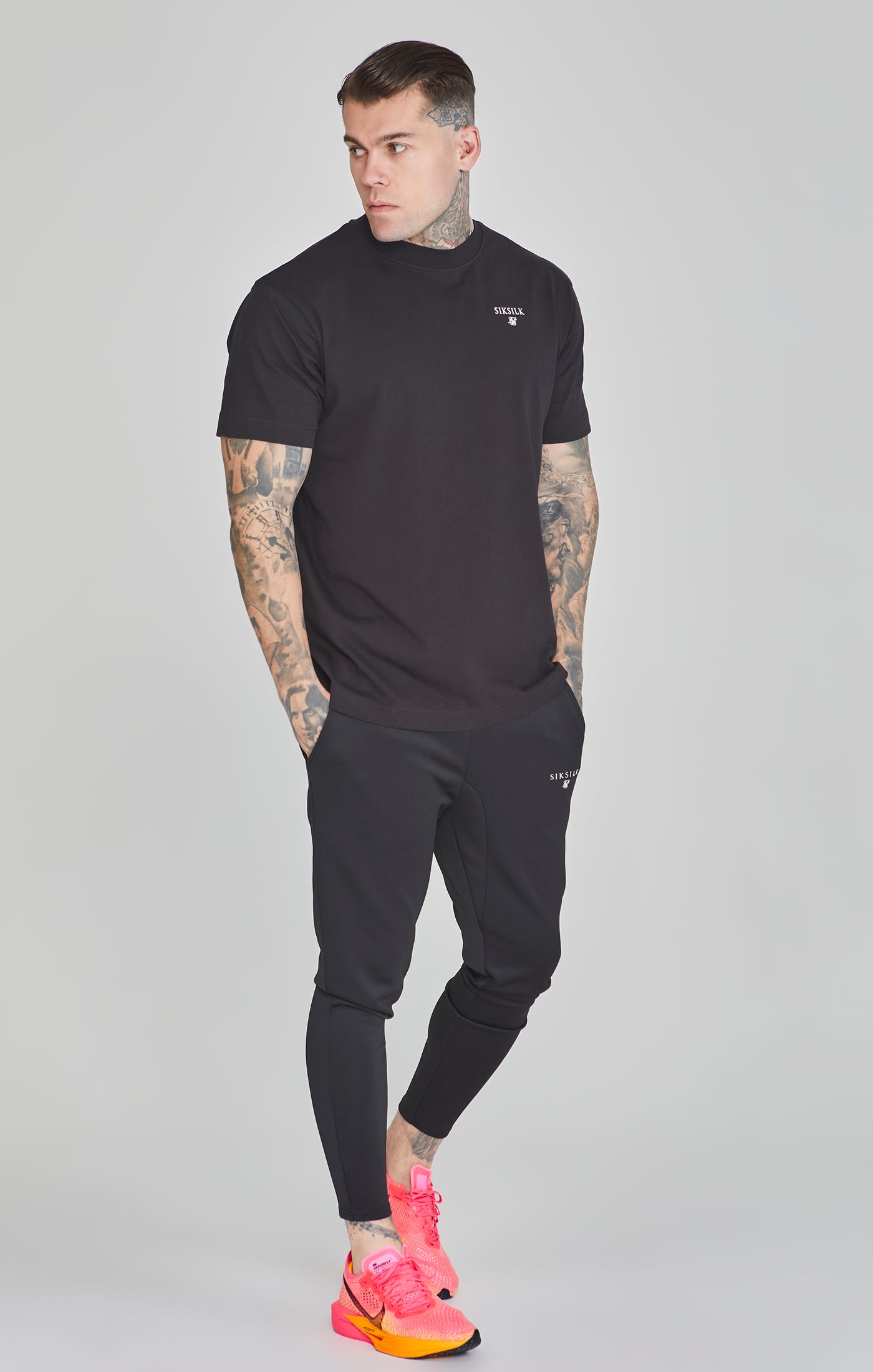 Maglietta grafica in nero Magliette SikSilk   