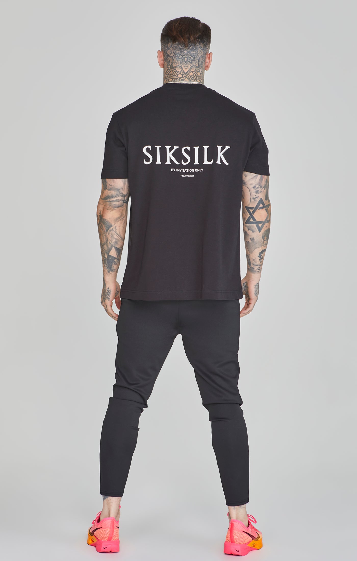 Maglietta grafica in nero Magliette SikSilk   