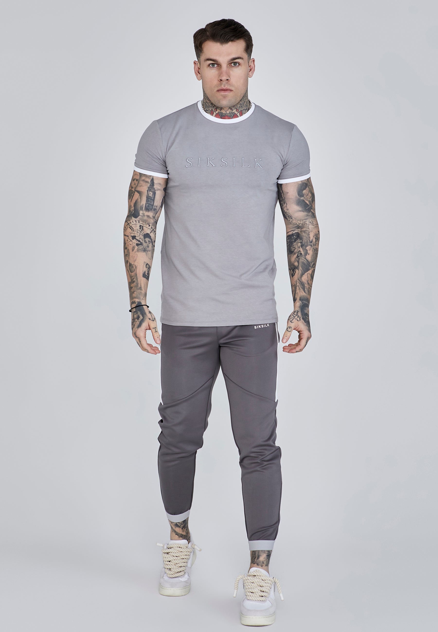 Maglietta Ringer in grigio Magliette SikSilk   