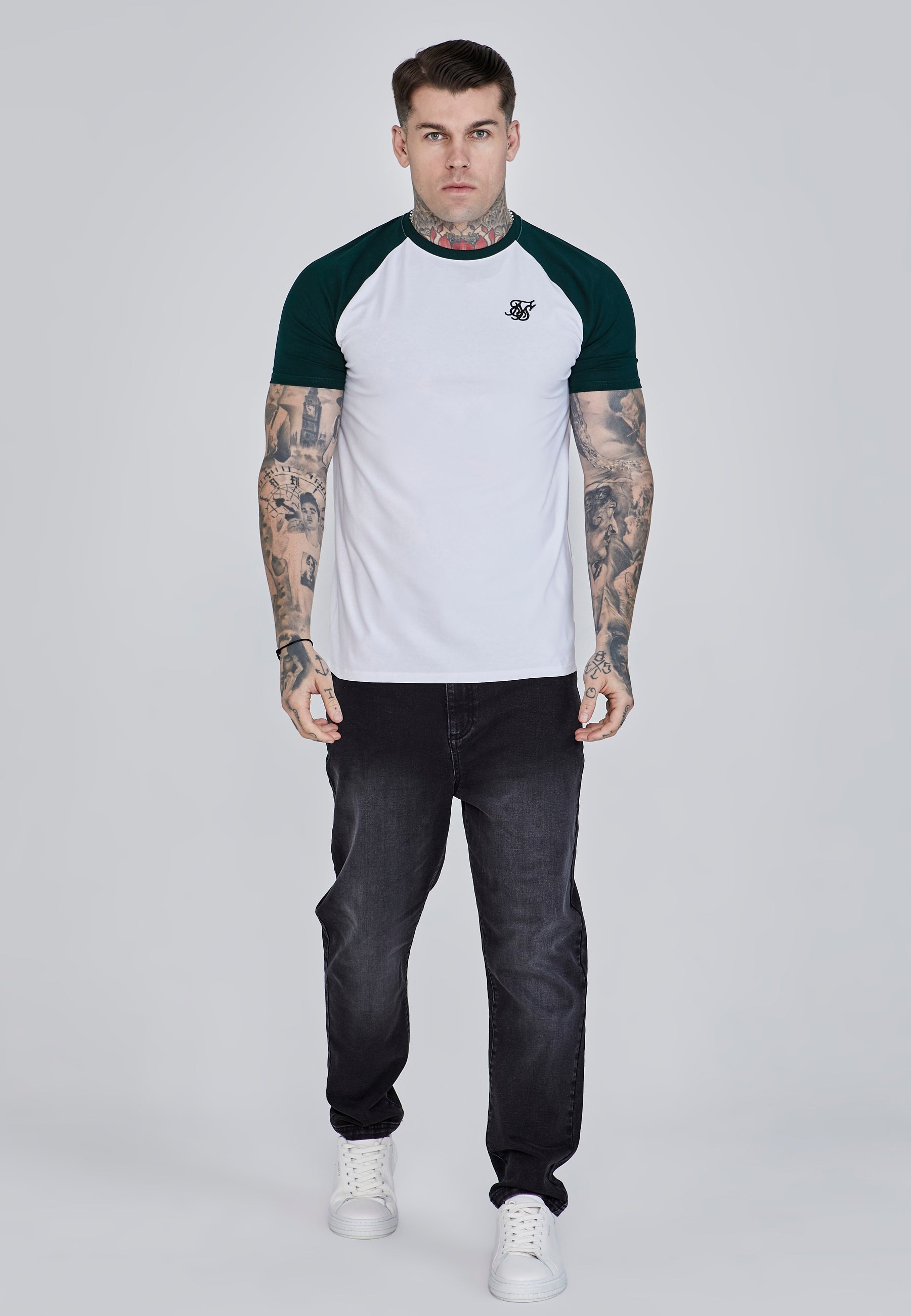 Maglietta Raglan in Bianco, Verde Magliette SikSilk   