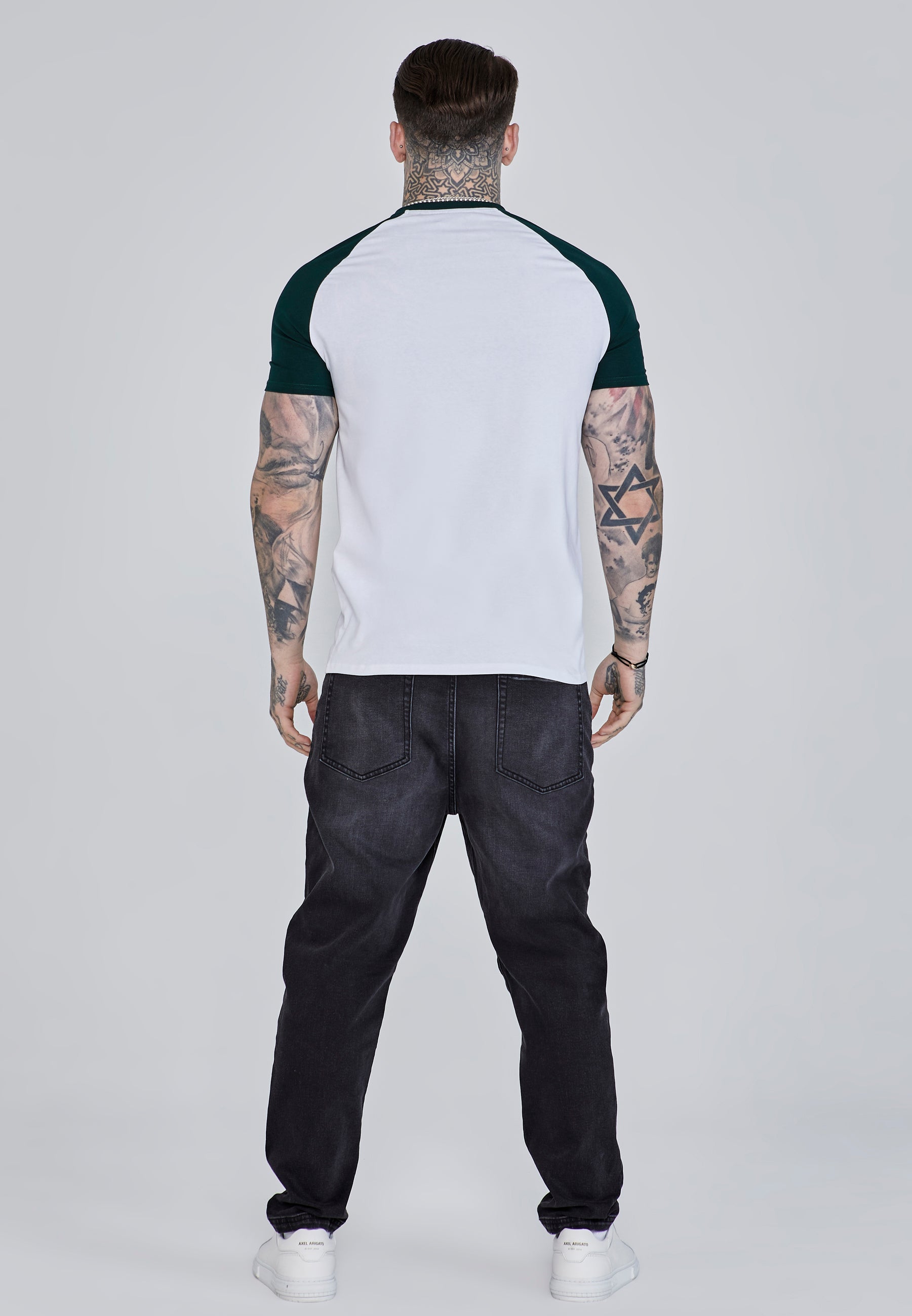 Maglietta Raglan in Bianco, Verde Magliette SikSilk   