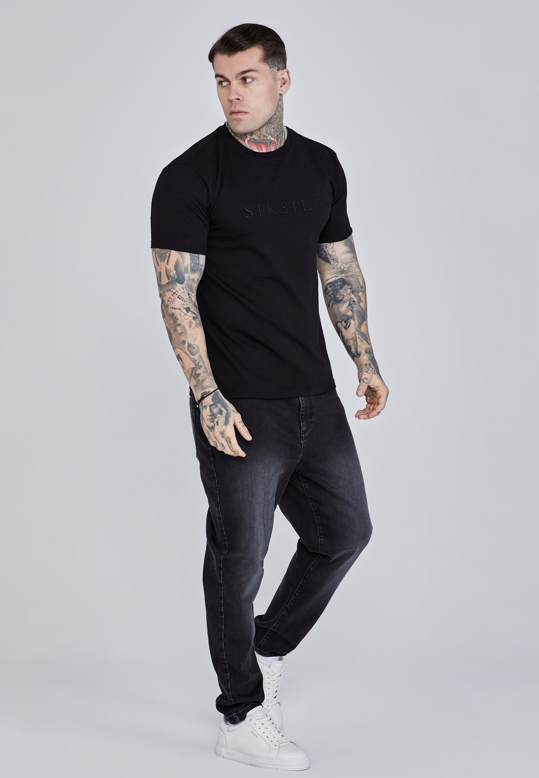 Maglietta con logo in nero Magliette SikSilk   