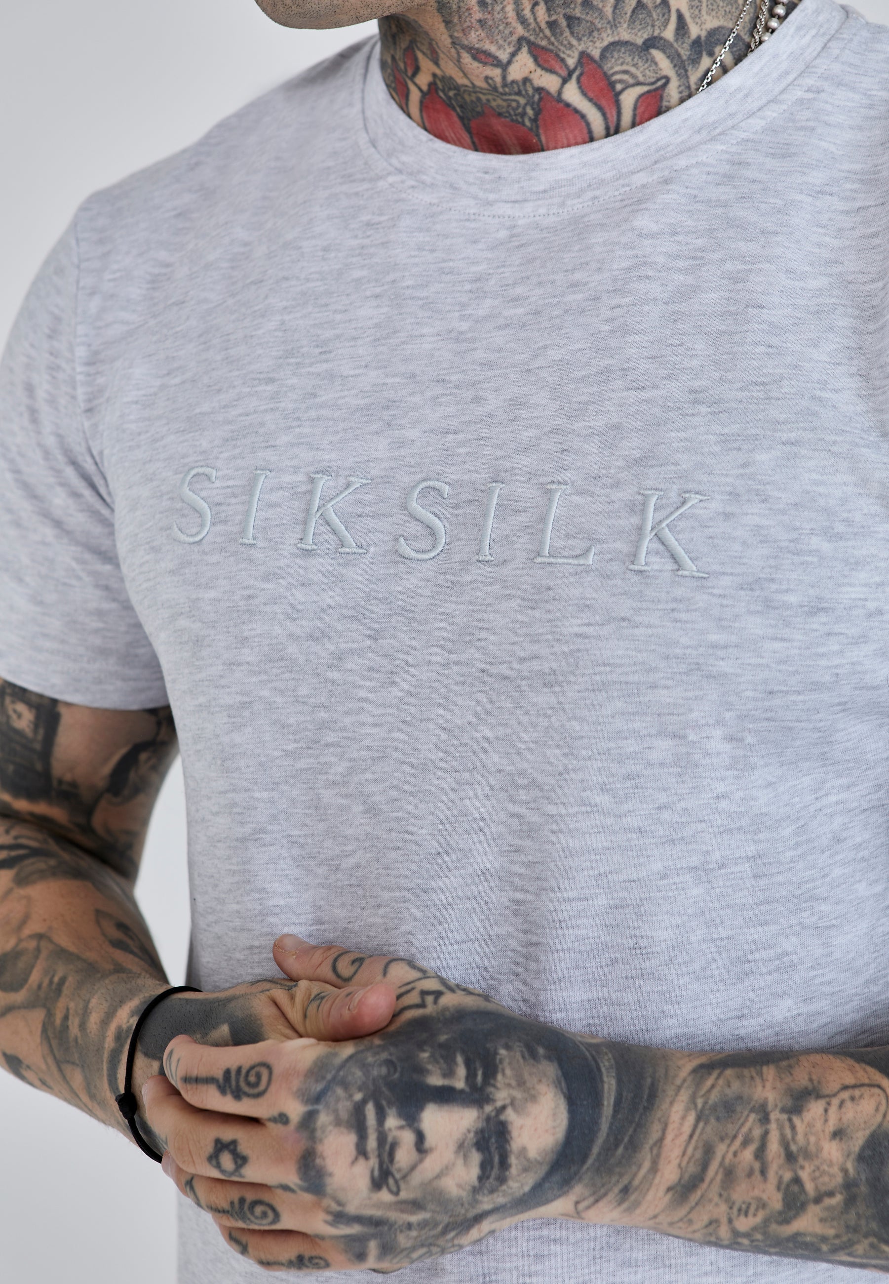 Maglietta con logo in marna grigia Magliette SikSilk   