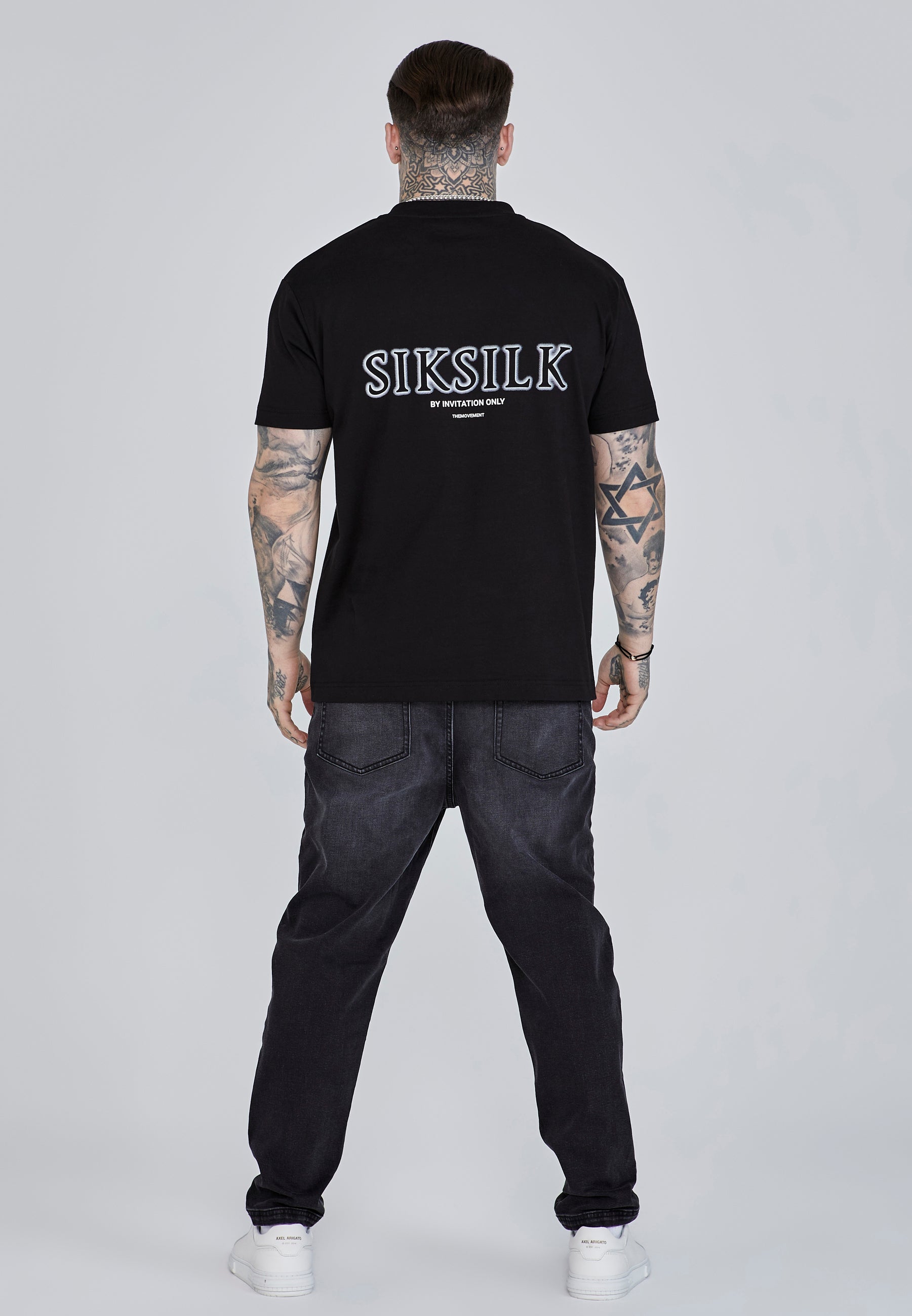 Maglietta grafica in nero Magliette SikSilk   