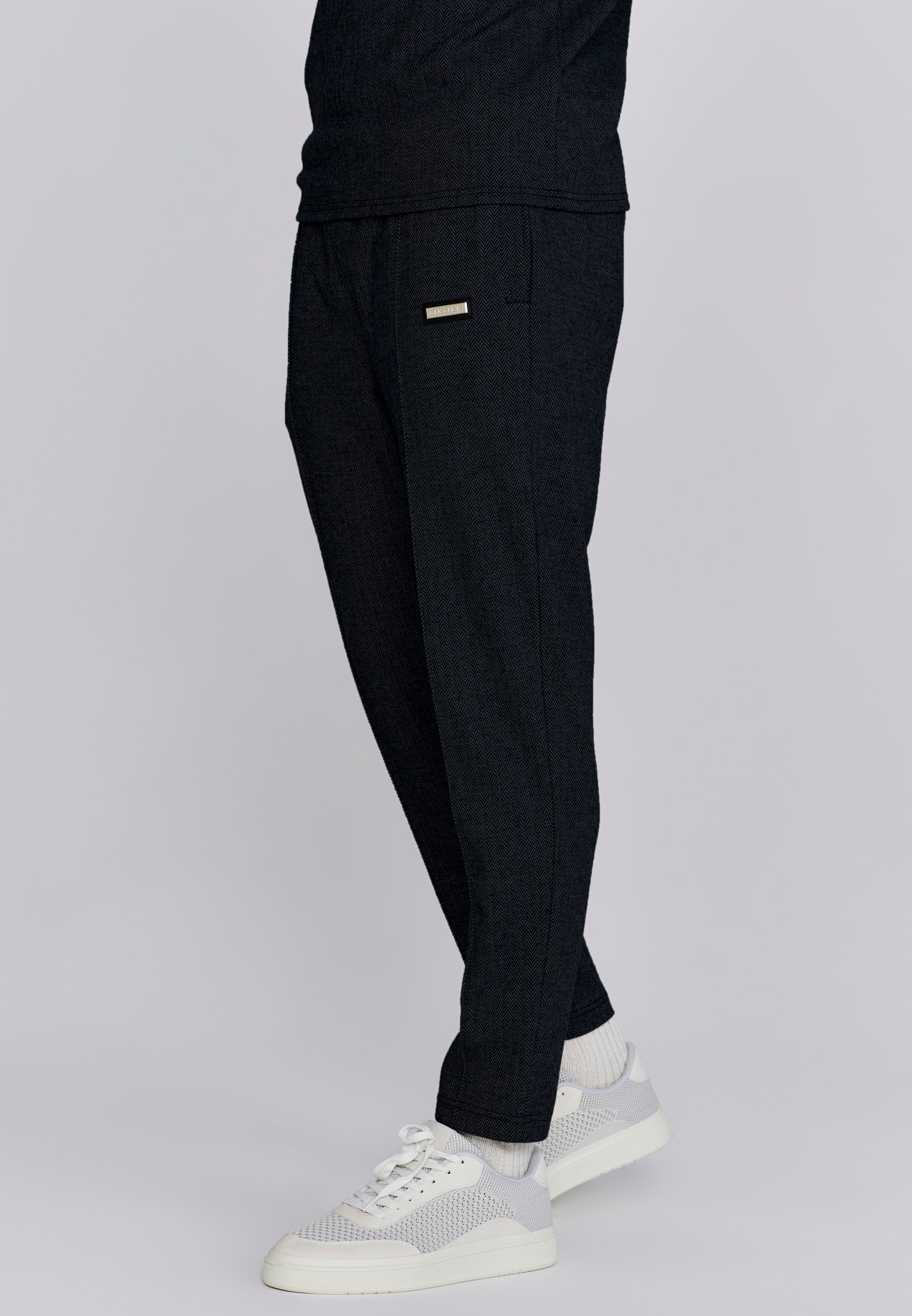 Jogger intelligente in pantaloni neri SikSilk