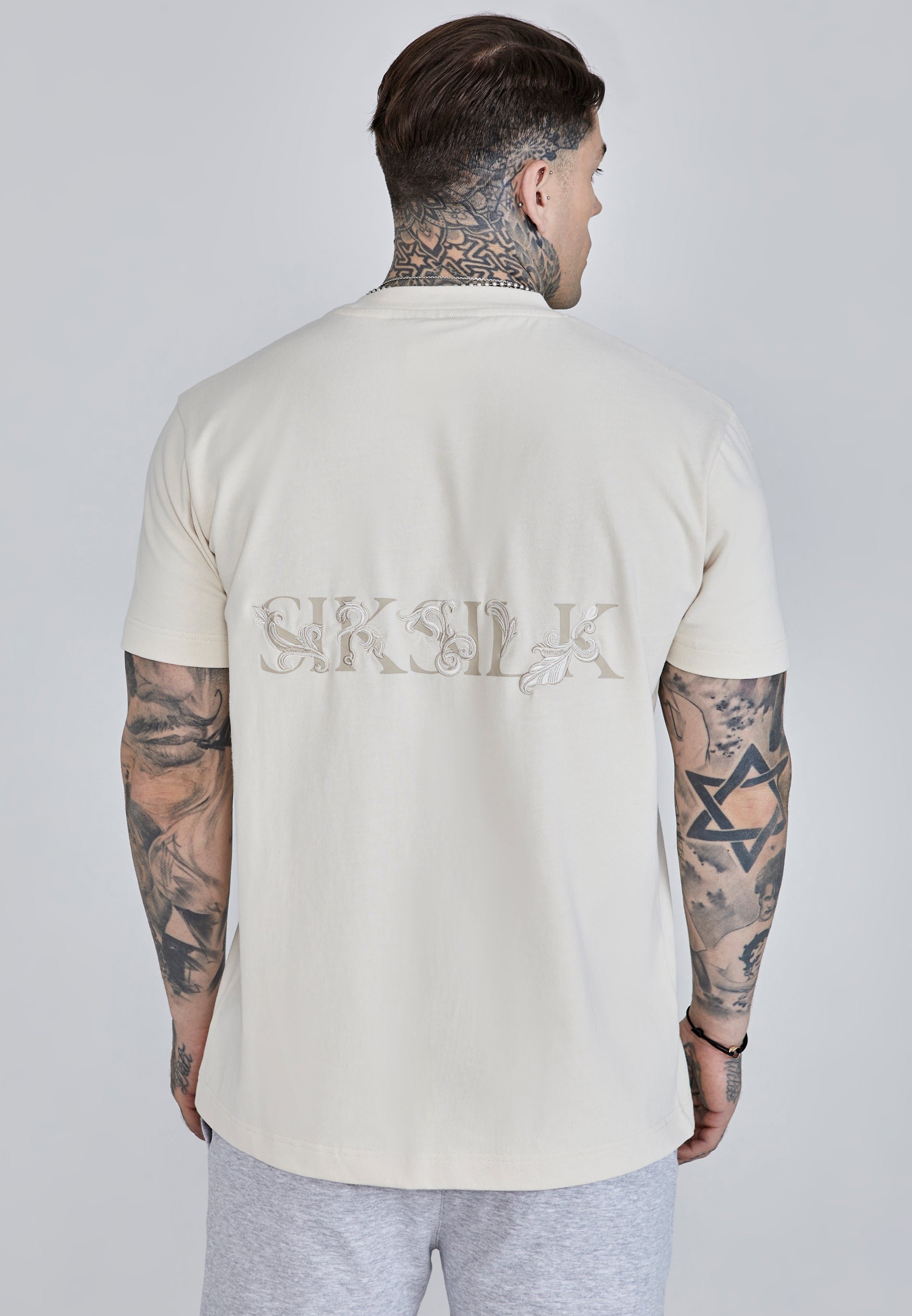 T-shirt Filigrana in ecru T-shirt SikSilk   