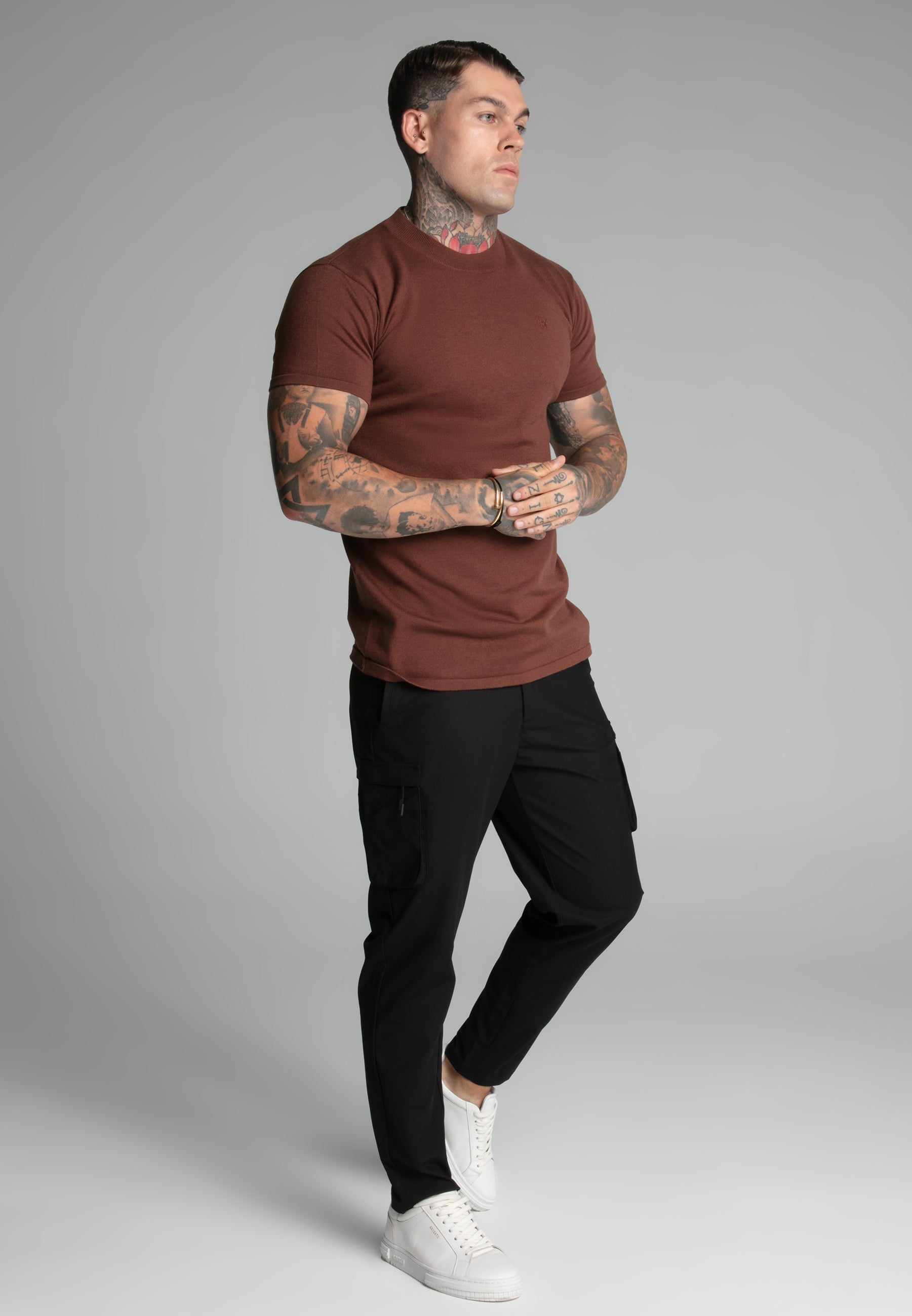 Maglietta Muscle Fit in marrone Magliette SikSilk