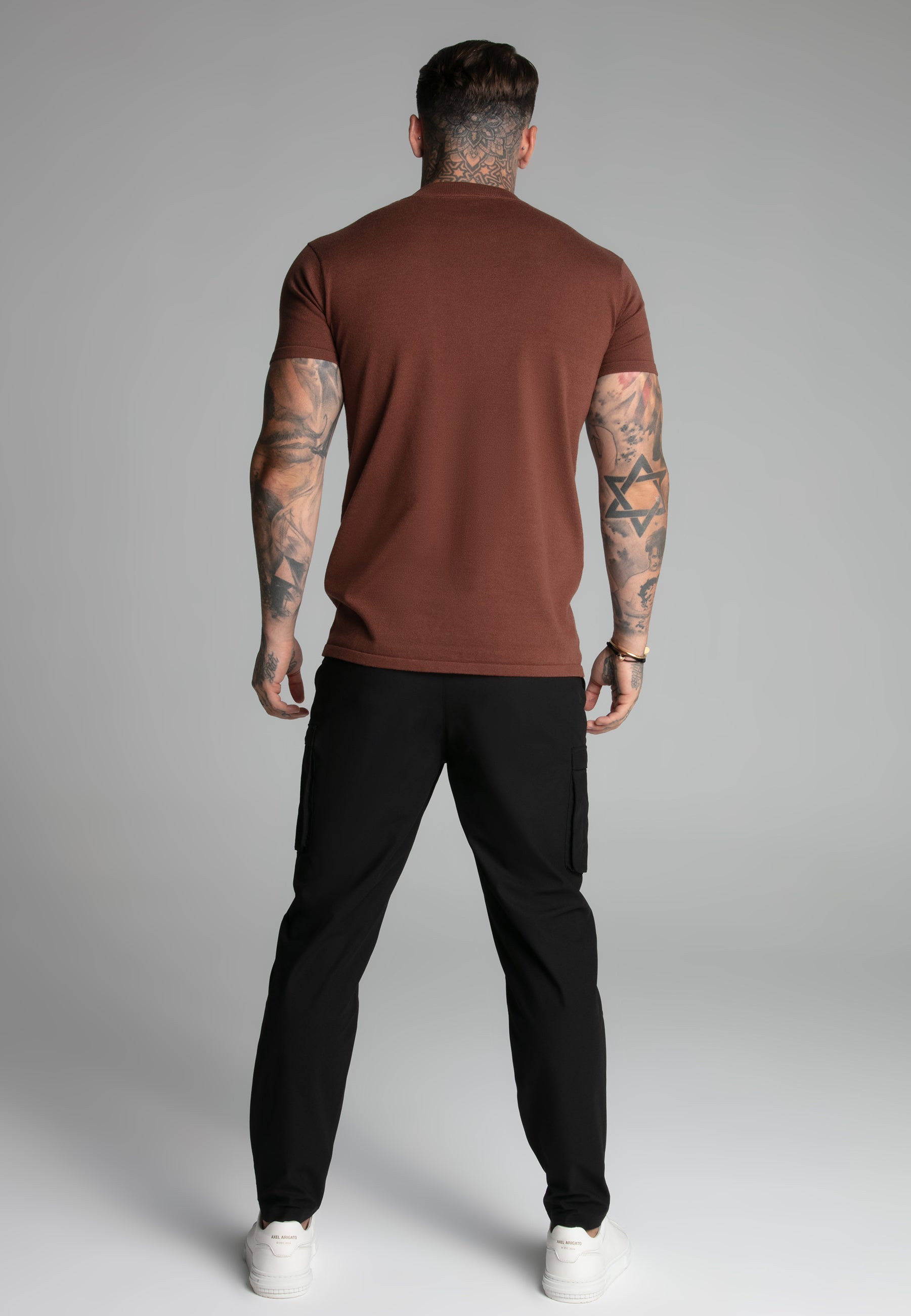 Maglietta Muscle Fit in marrone Magliette SikSilk