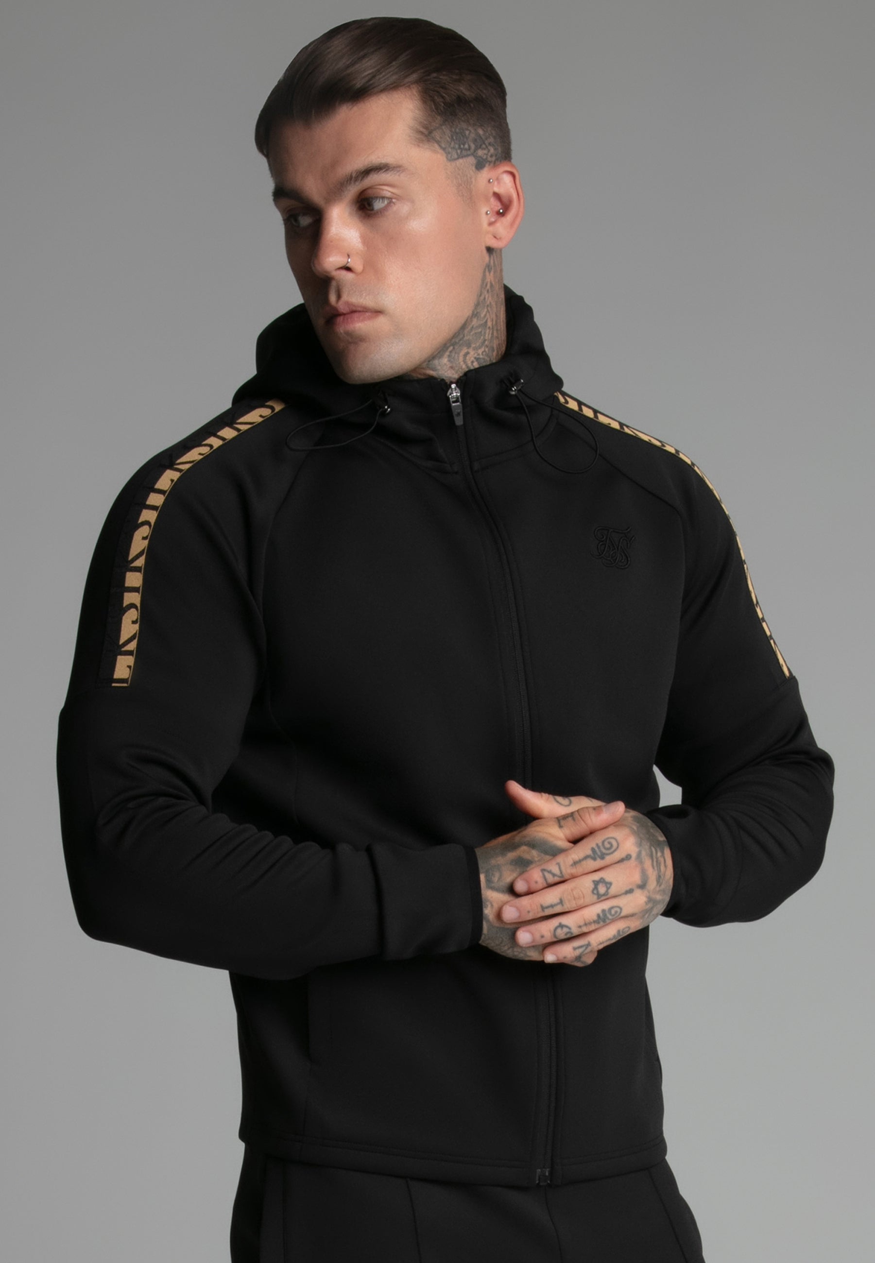 Felpa con cappuccio con zip intera in nero Giacche con cappuccio SikSilk