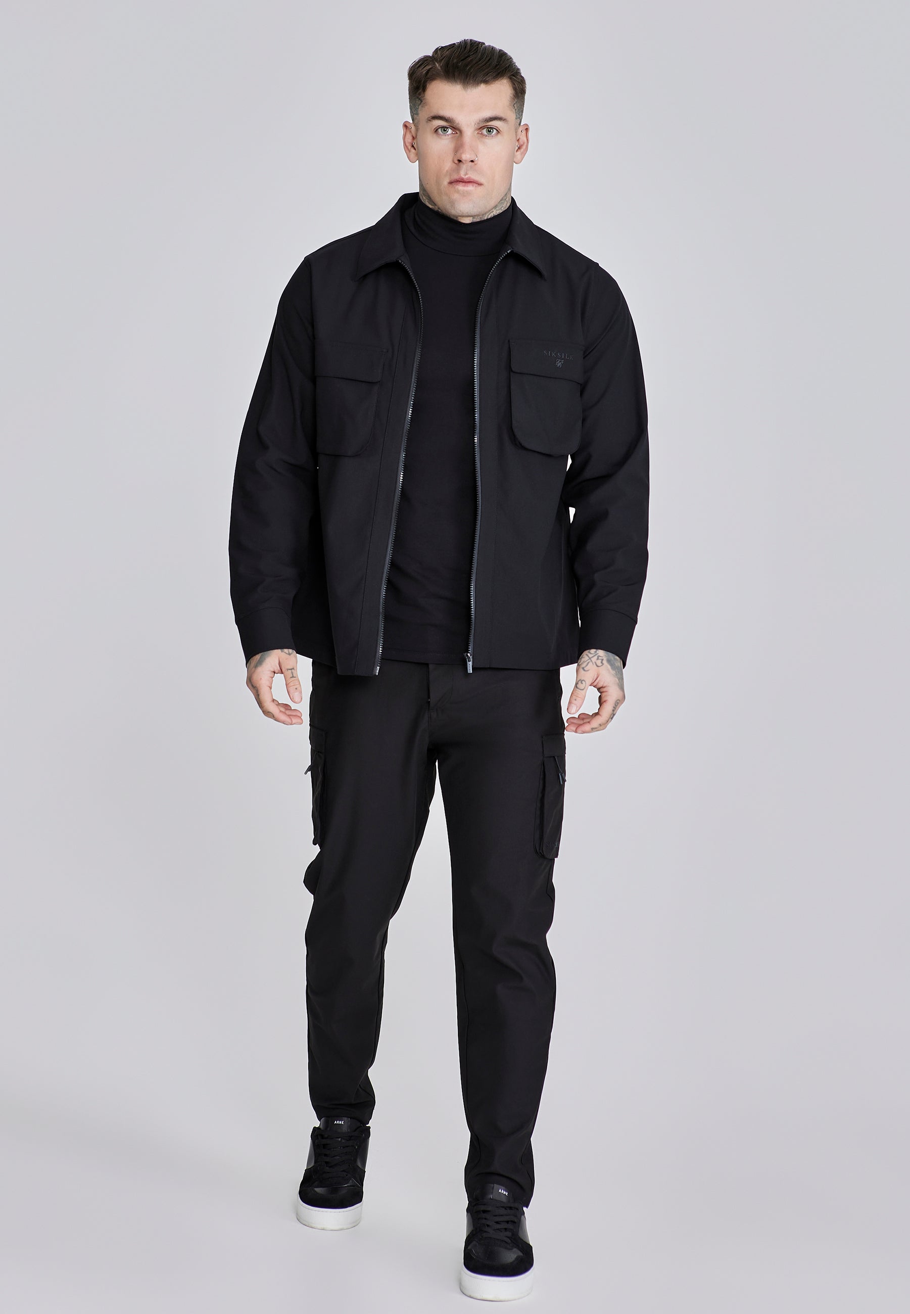 Pantaloni cargo eleganti in nero Pantaloni SikSilk