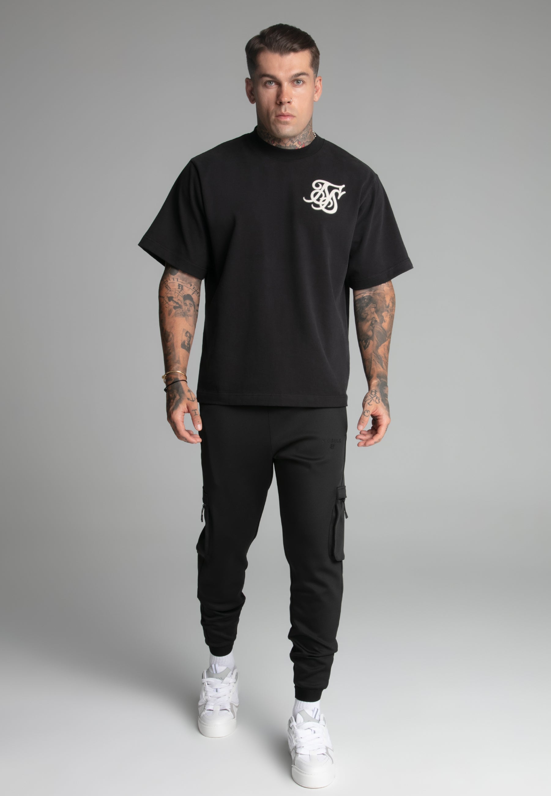 Joggers Cargo in nero Pantaloni SikSilk