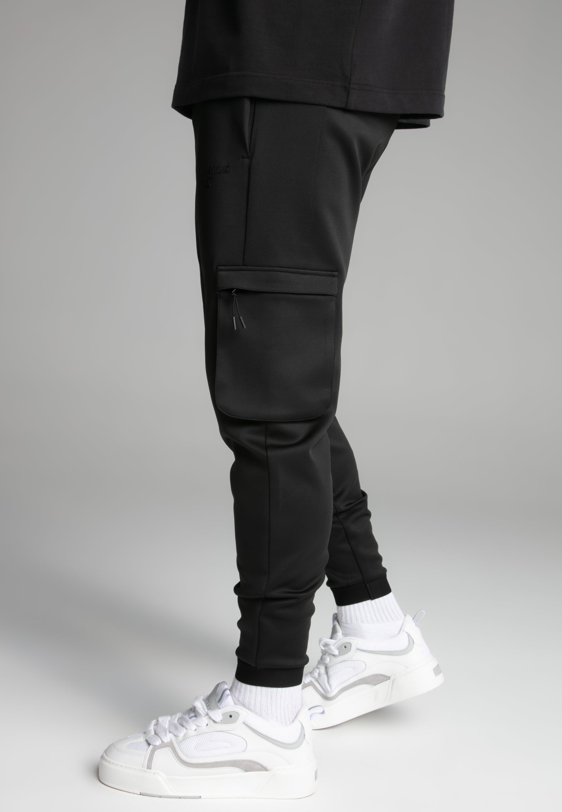 Joggers Cargo in nero Pantaloni SikSilk