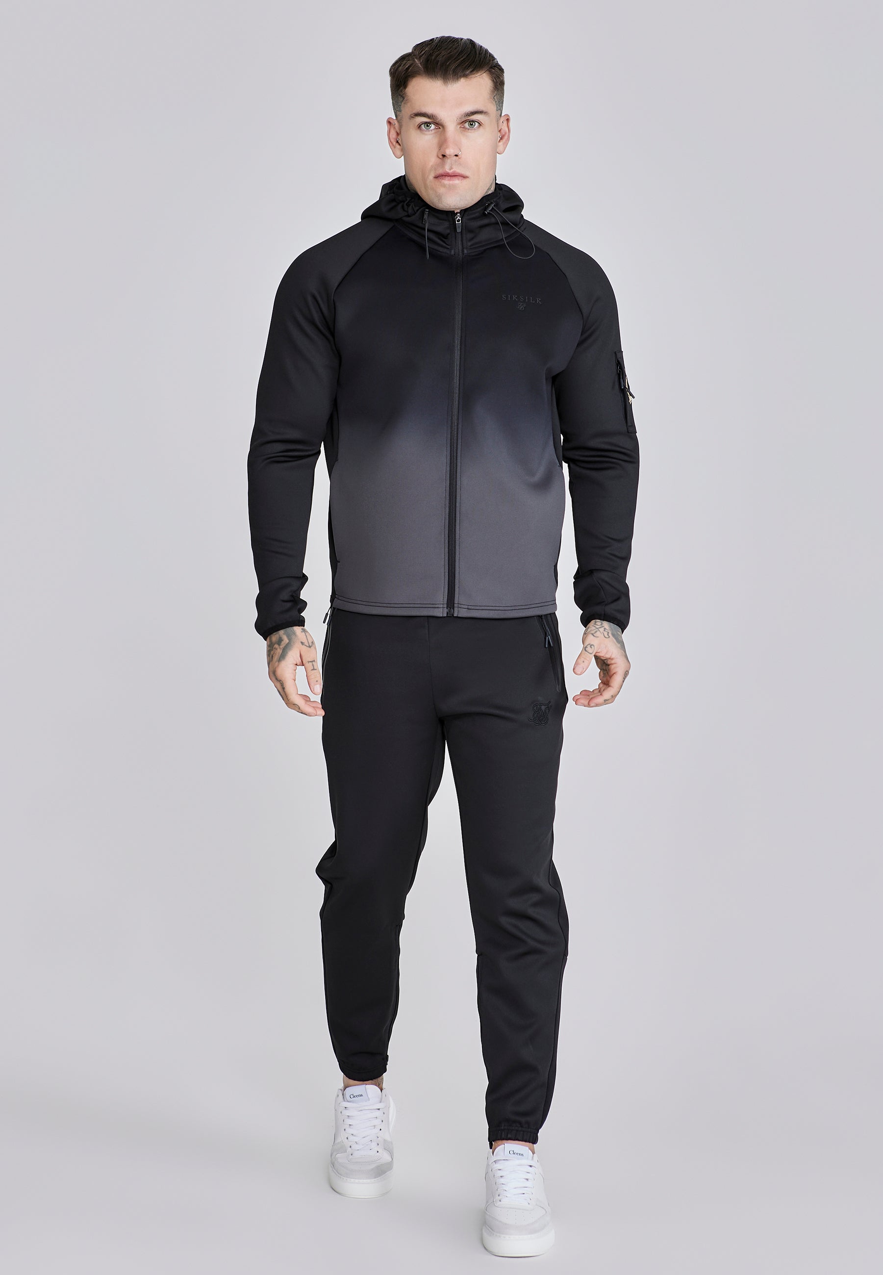 Felpa con cappuccio con zip intera in nero Giacche di felpa SikSilk