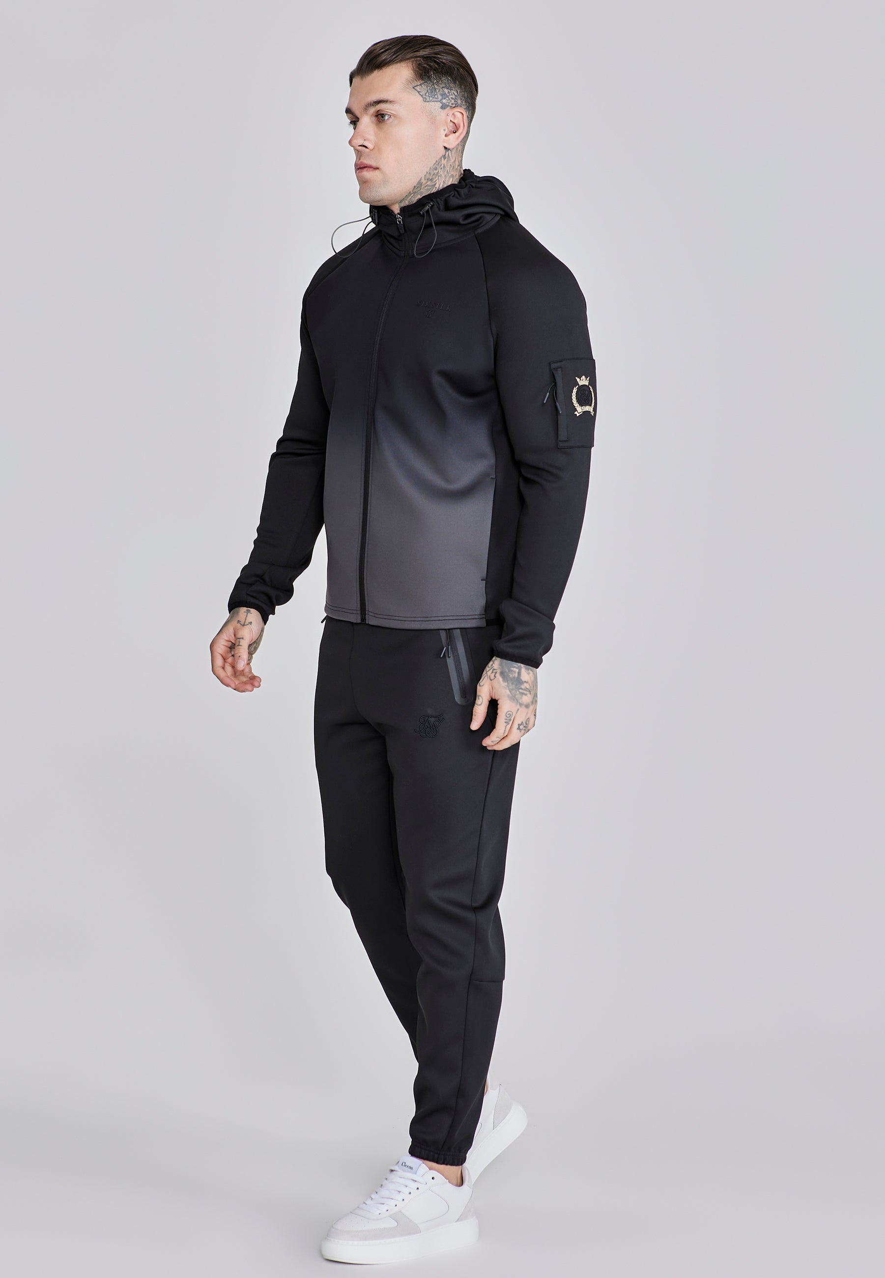Felpa con cappuccio con zip intera in nero Giacche di felpa SikSilk