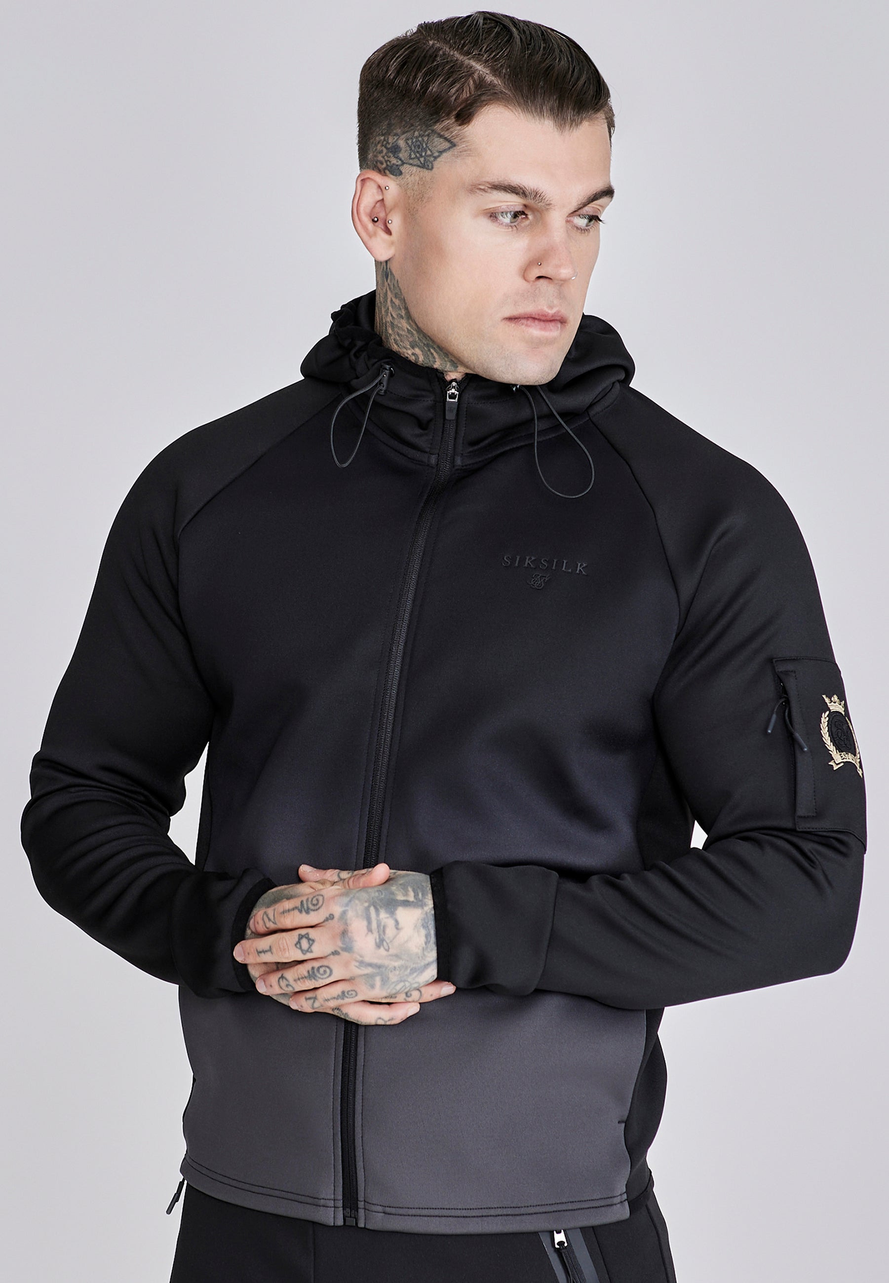 Felpa con cappuccio con zip intera in nero Giacche di felpa SikSilk