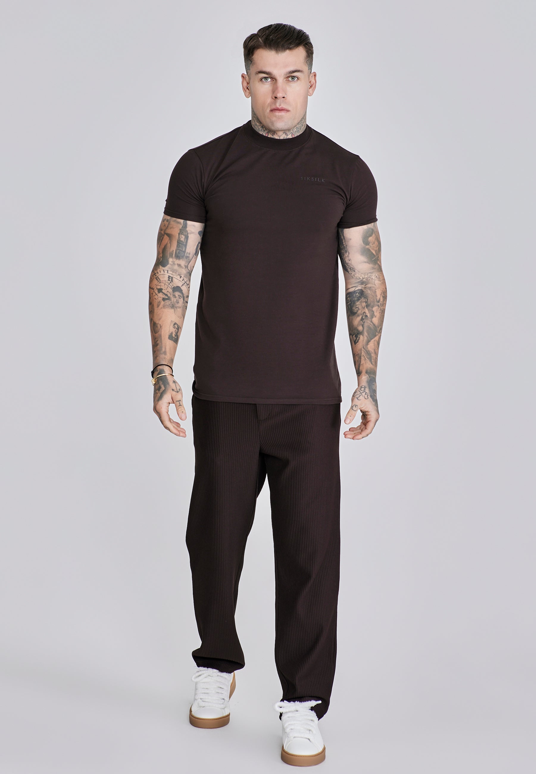 Maglietta Muscle Fit in marrone Magliette SikSilk