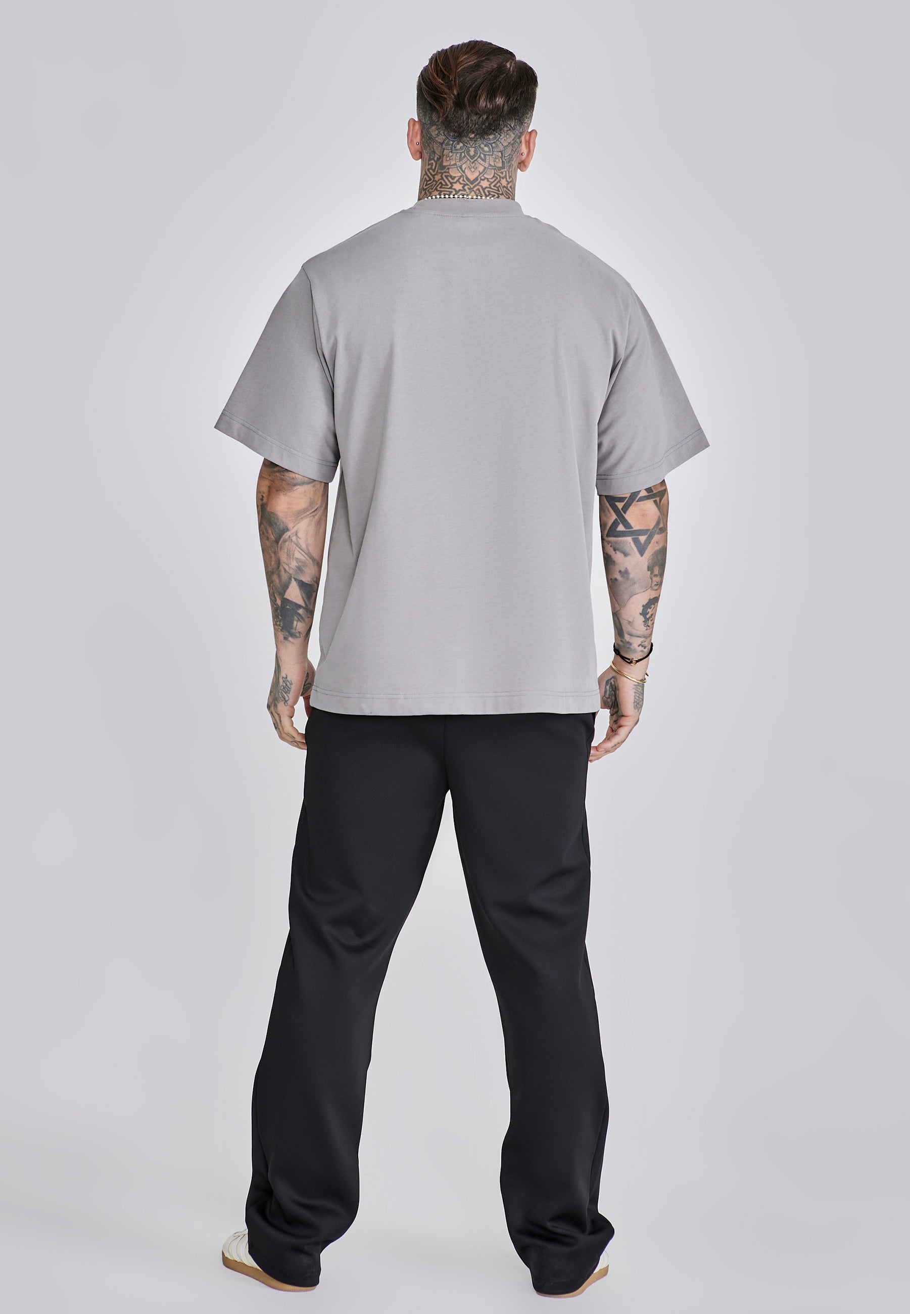 Maglietta oversize in grigio Magliette SikSilk