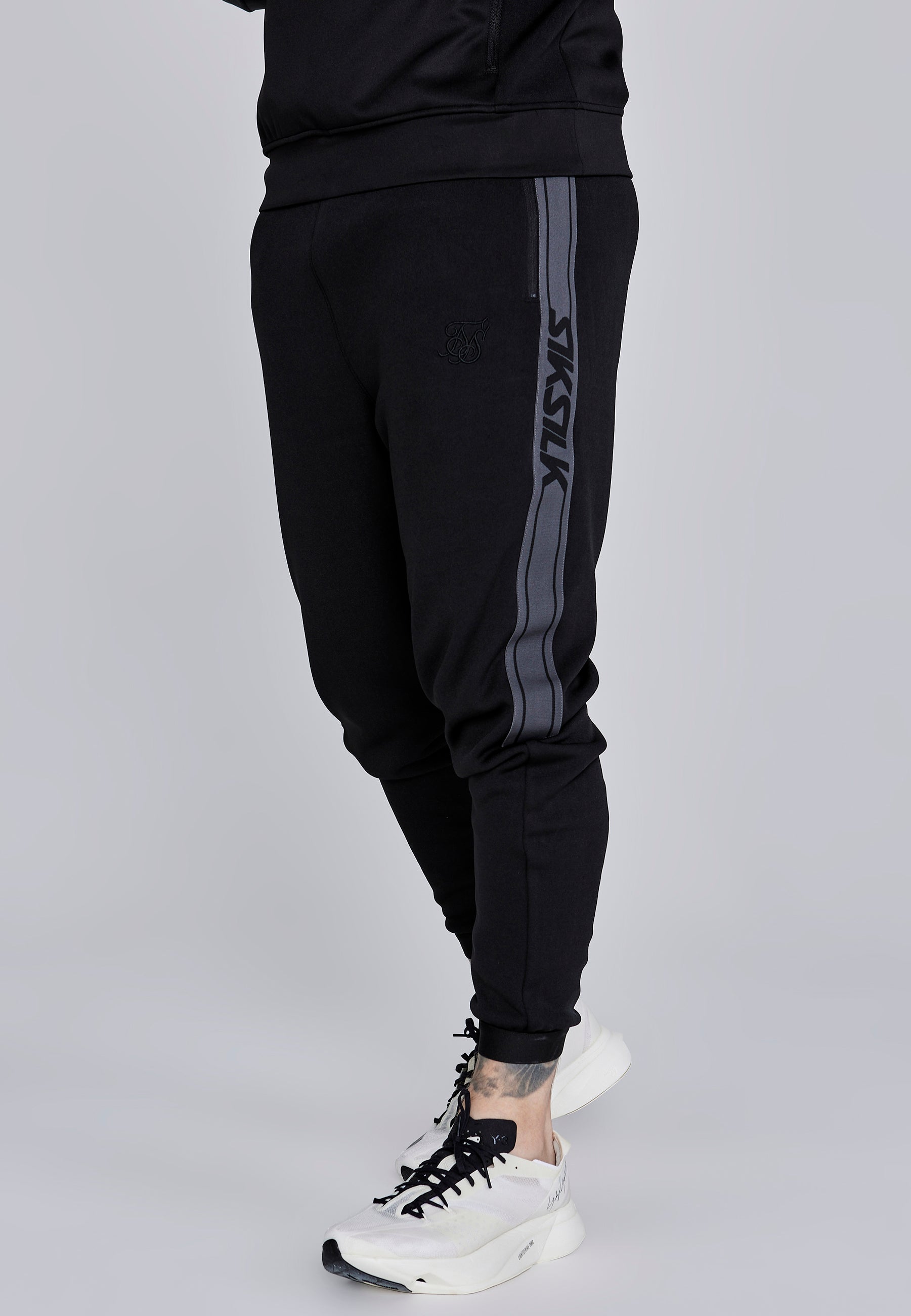 Joggers muscolosi in nero Pantaloni SikSilk