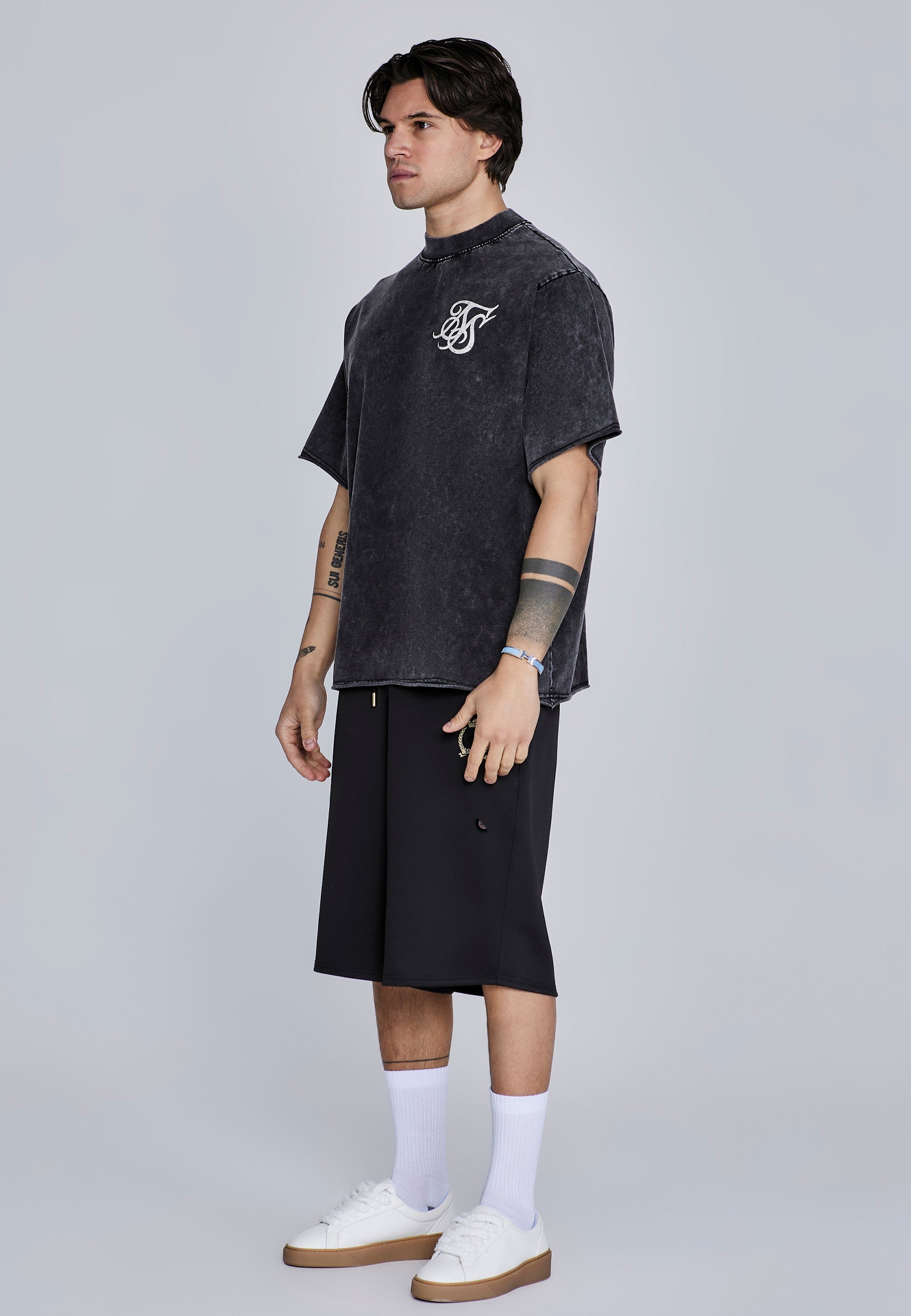 Maglietta oversize in nero Magliette SikSilk