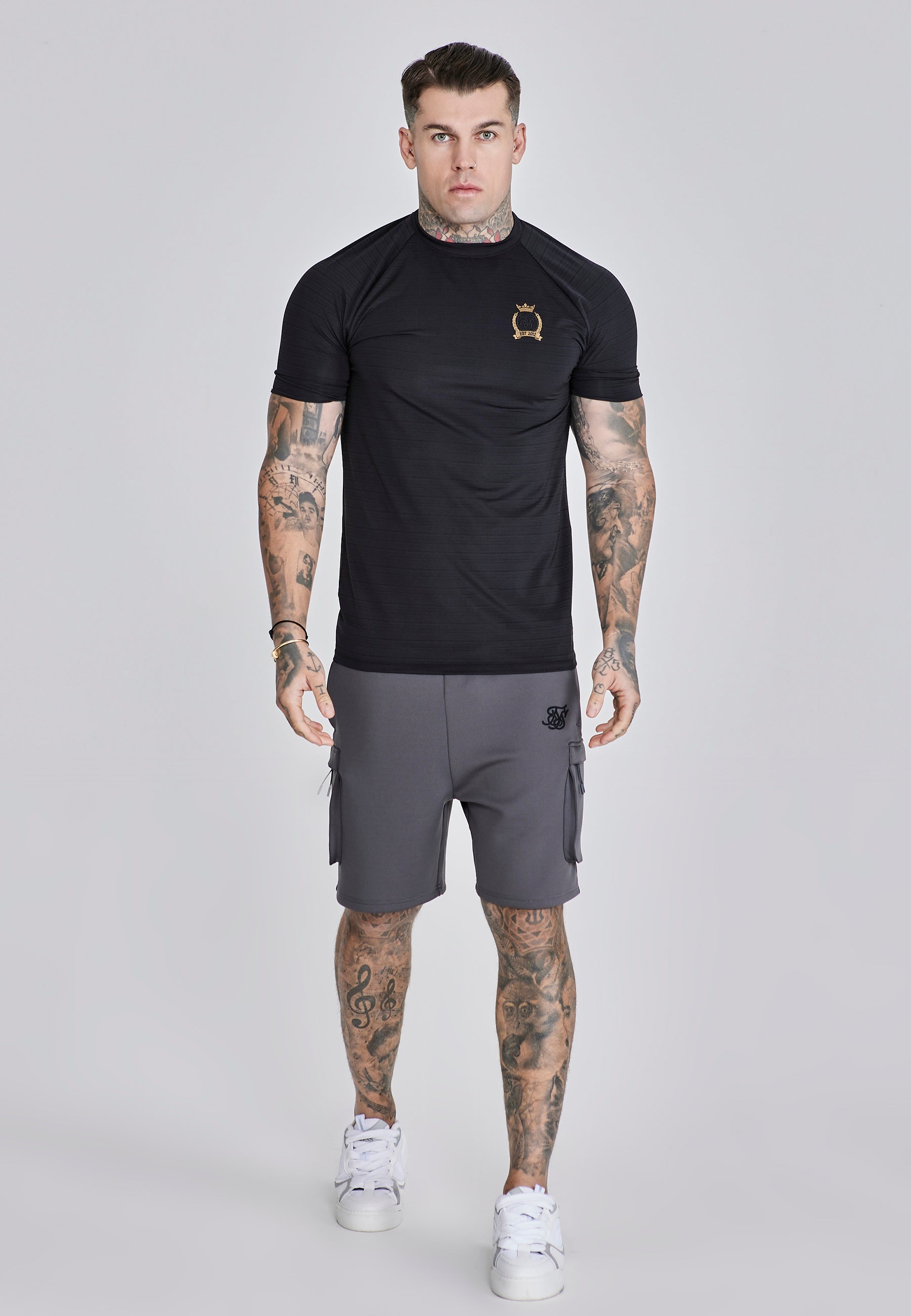 Maglietta Crest Tech in nero Magliette SikSilk