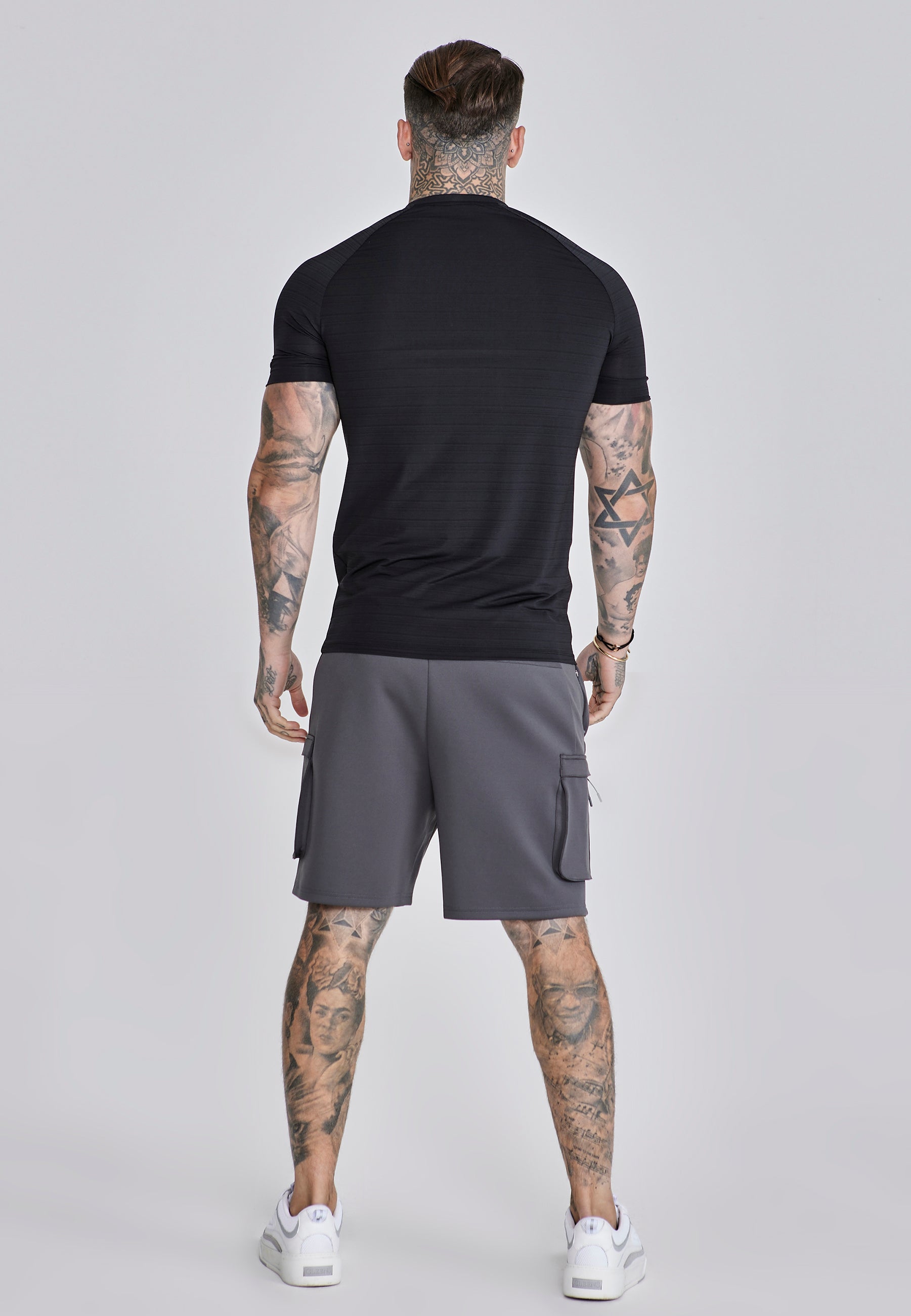 Maglietta Crest Tech in nero Magliette SikSilk