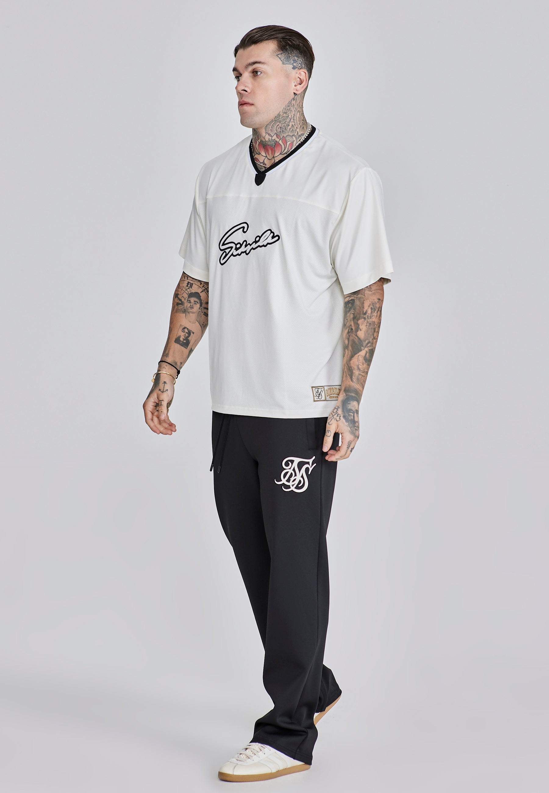 T-shirt sportiva in ecru T-shirt SikSilk
