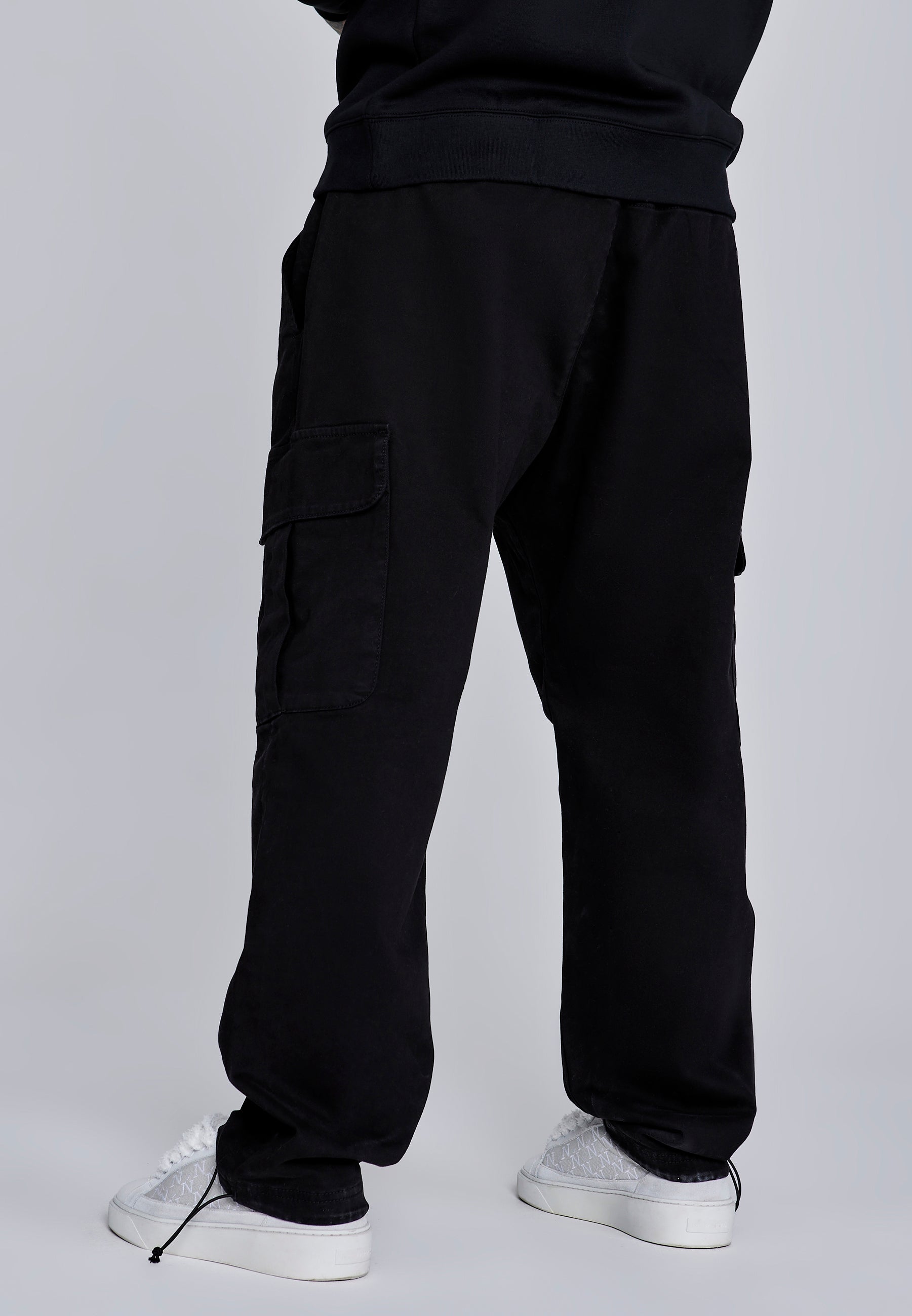 Pantaloni neri Cargos loose fit SikSilk