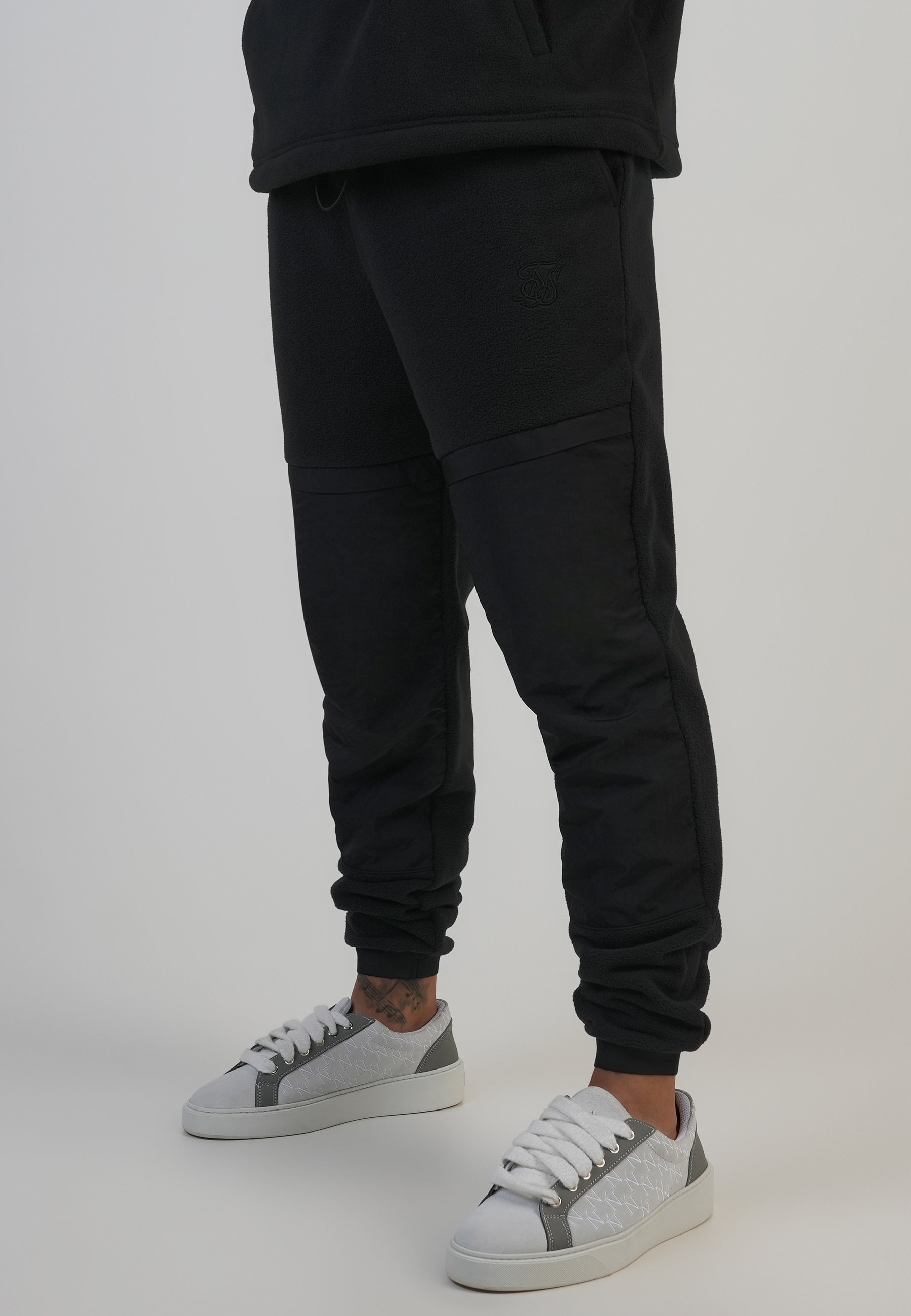 Polar Fleece Joggers in nero Pantaloni SikSilk