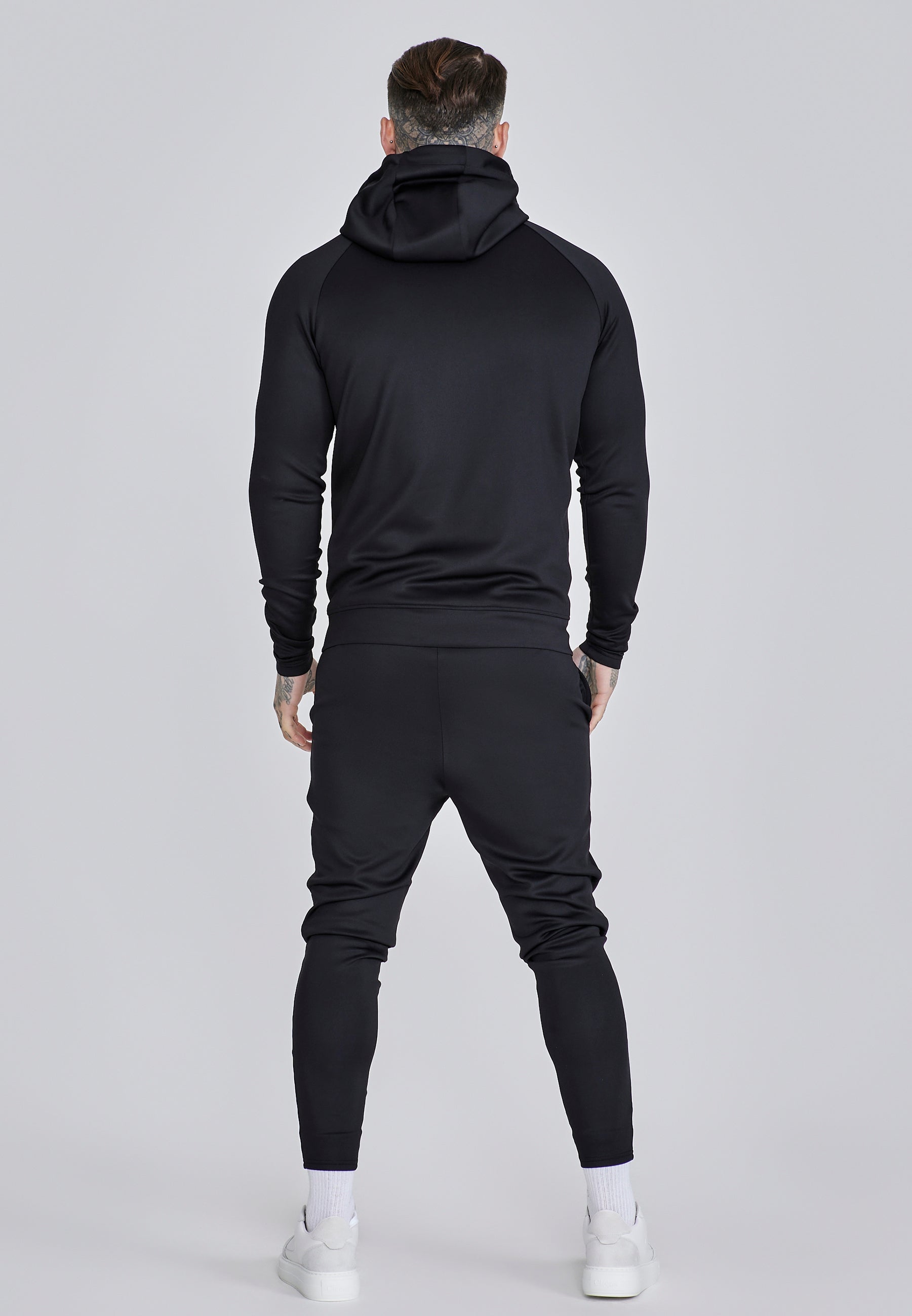 Felpa con cappuccio e pantaloni da jogging in set neri SikSilk