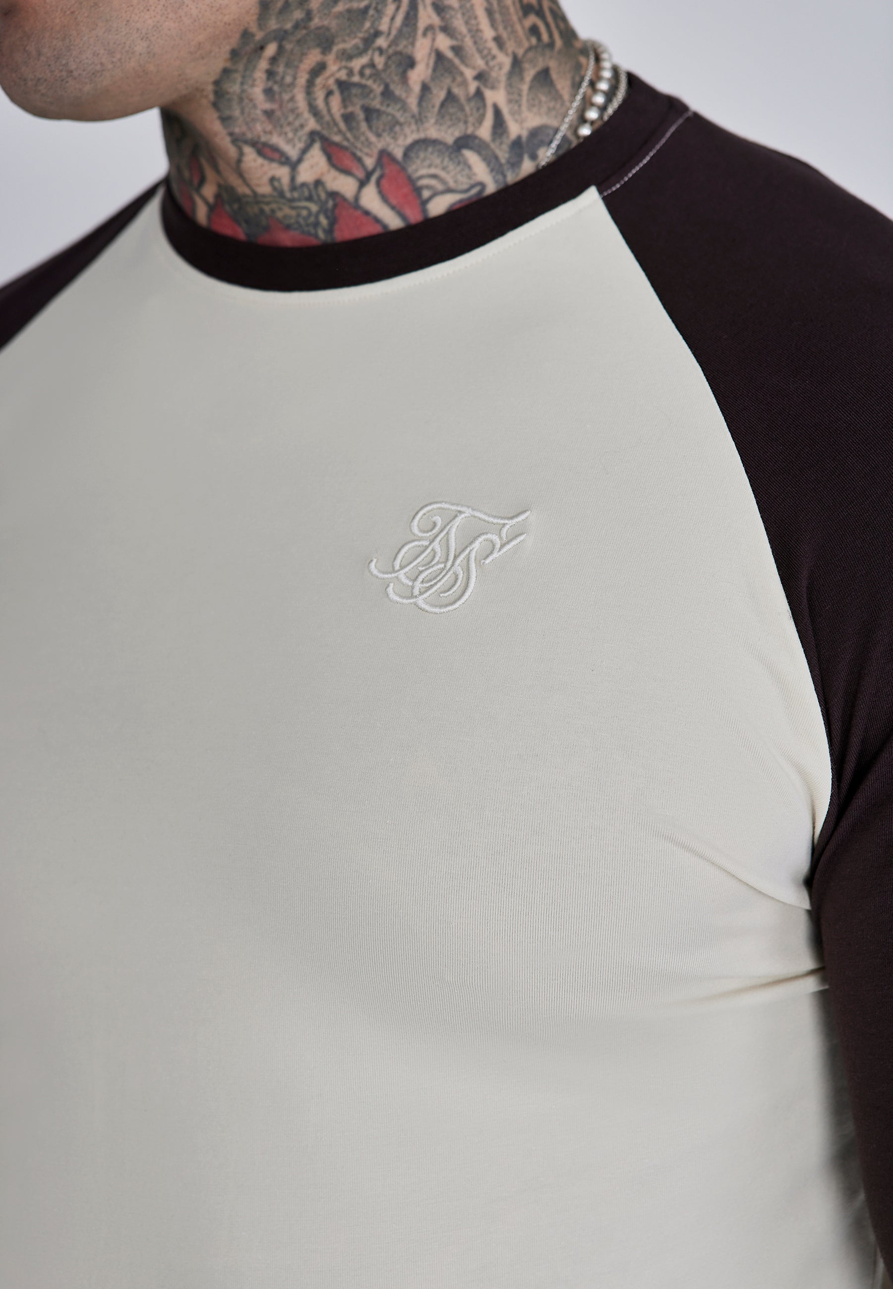 Maglietta Muscle Fit in ecru, marrone Magliette SikSilk