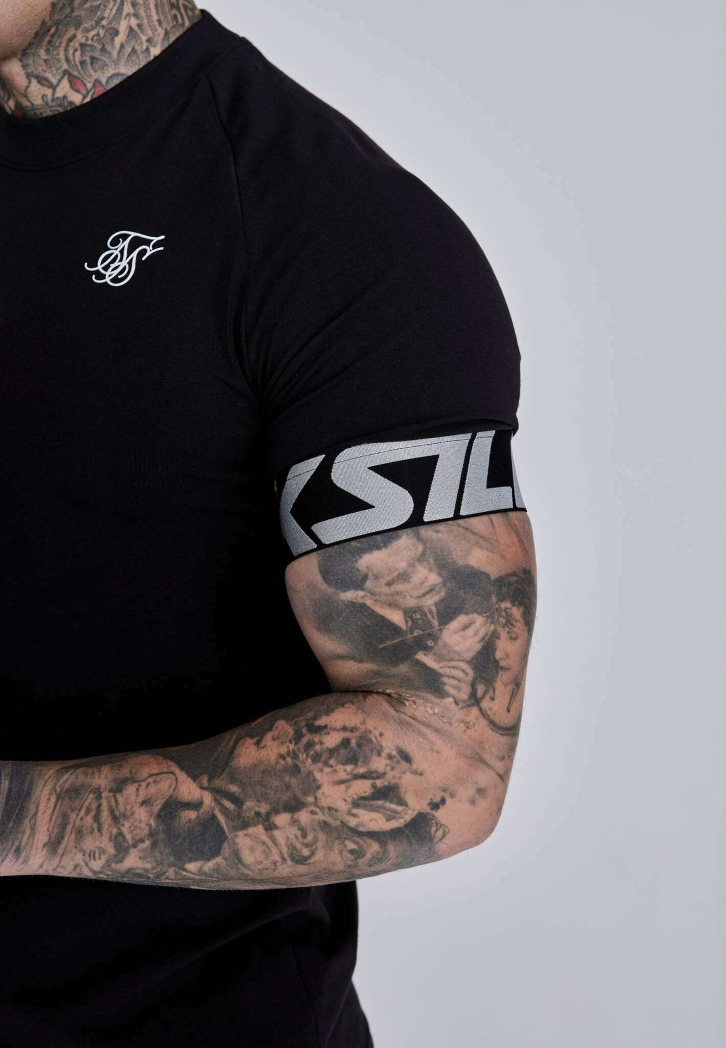 Maglietta Tech in nero Magliette SikSilk