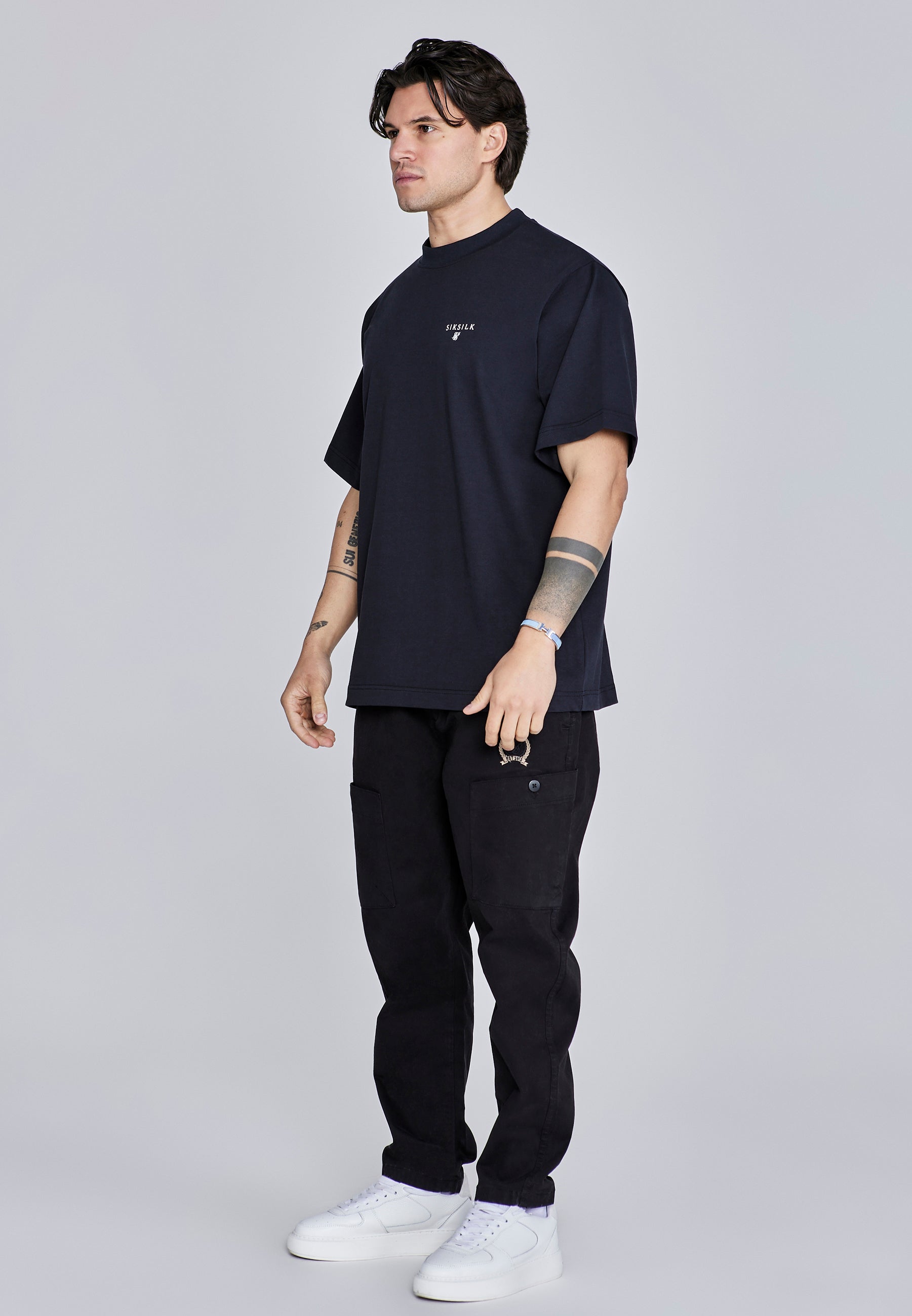 Maglietta oversize in nero Magliette SikSilk