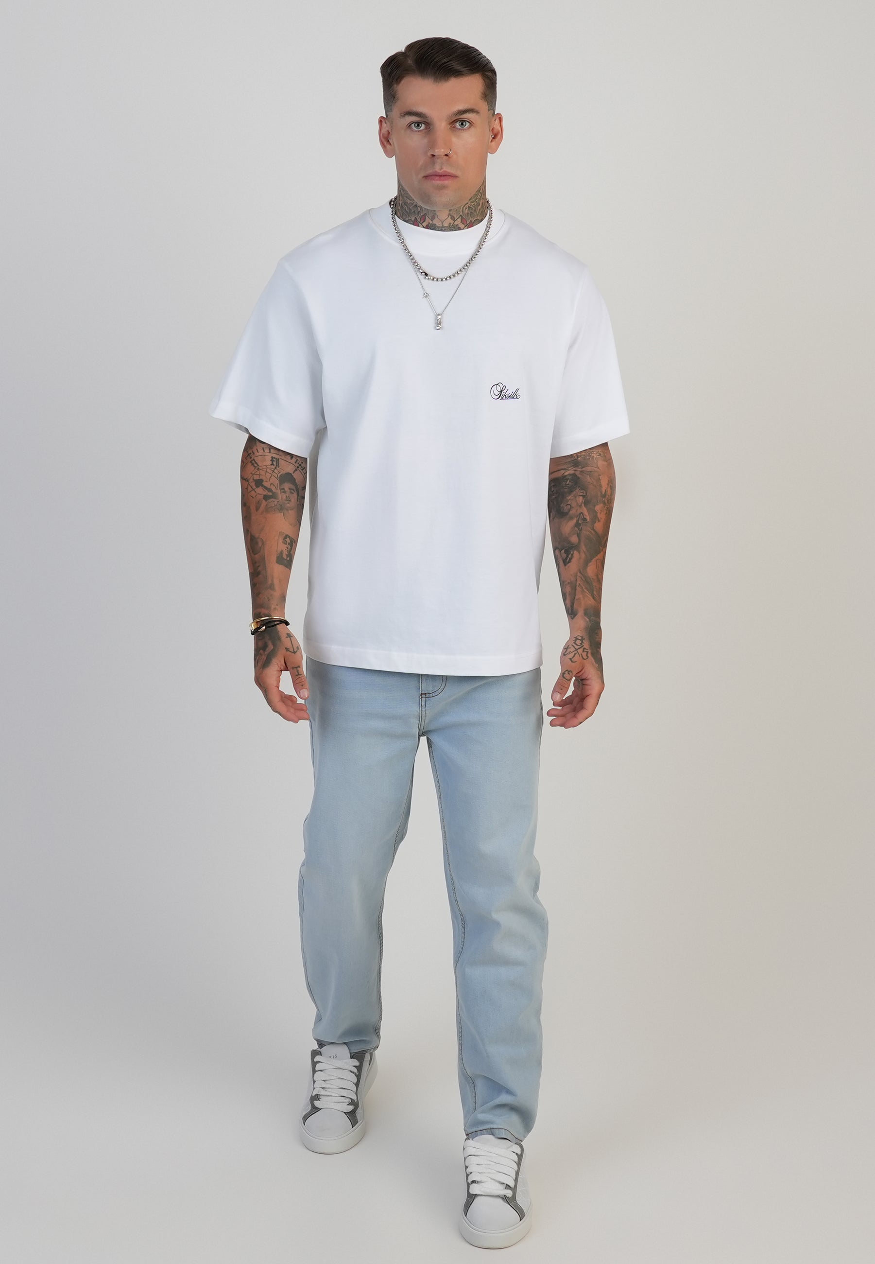 Jeans Tapered in blu lavato SikSilk