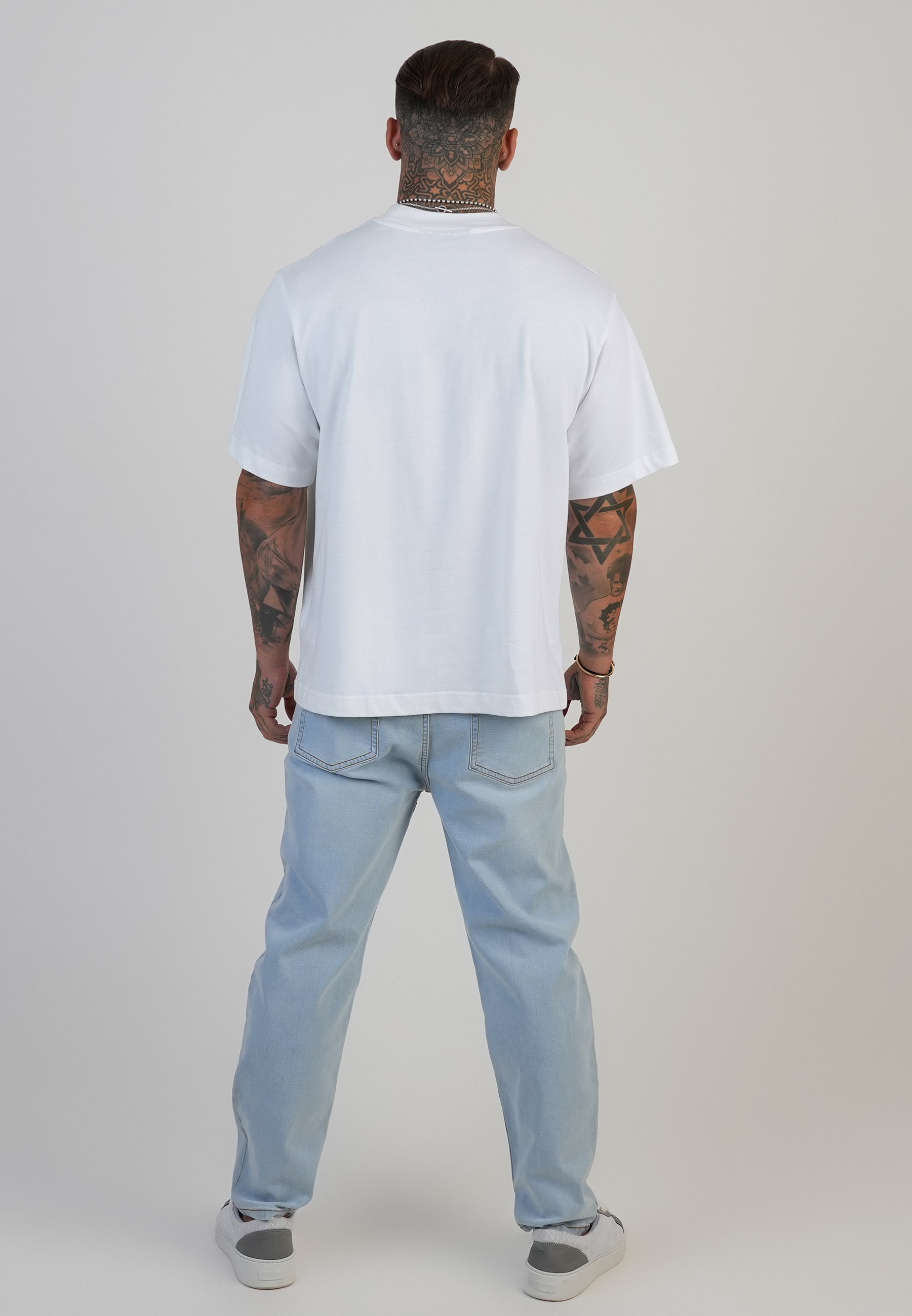 Jeans Tapered in blu lavato SikSilk